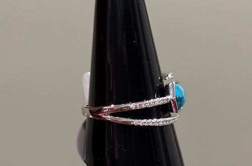 Always Perfectly Centered December 2025 Ring Size 10