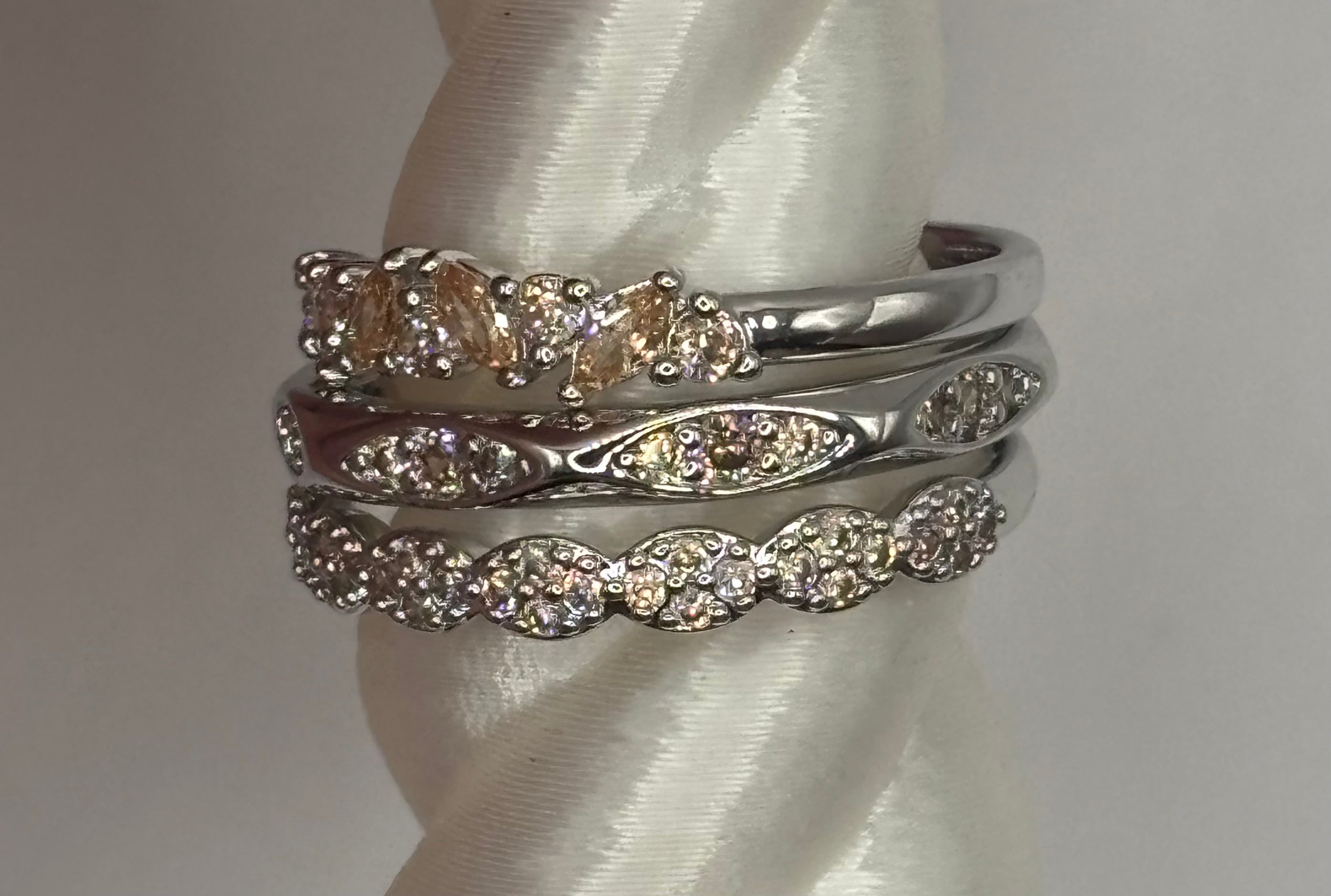 BP Luxe Bands The Girl Who Goes For It Size 8
