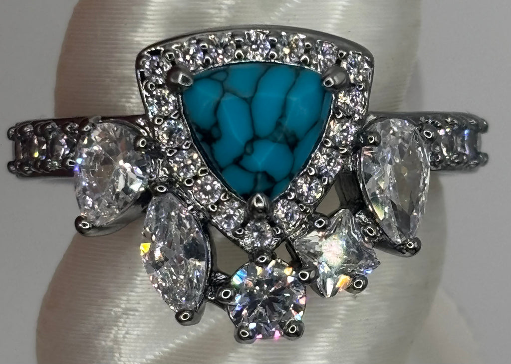Don’t Mind The Glow-Up December 2025 Ring Size 9