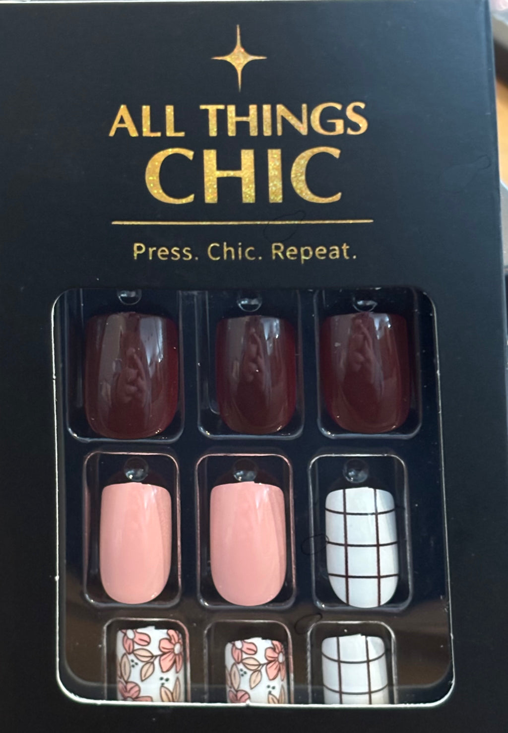 Petals & Plaid Press-On Nails Short