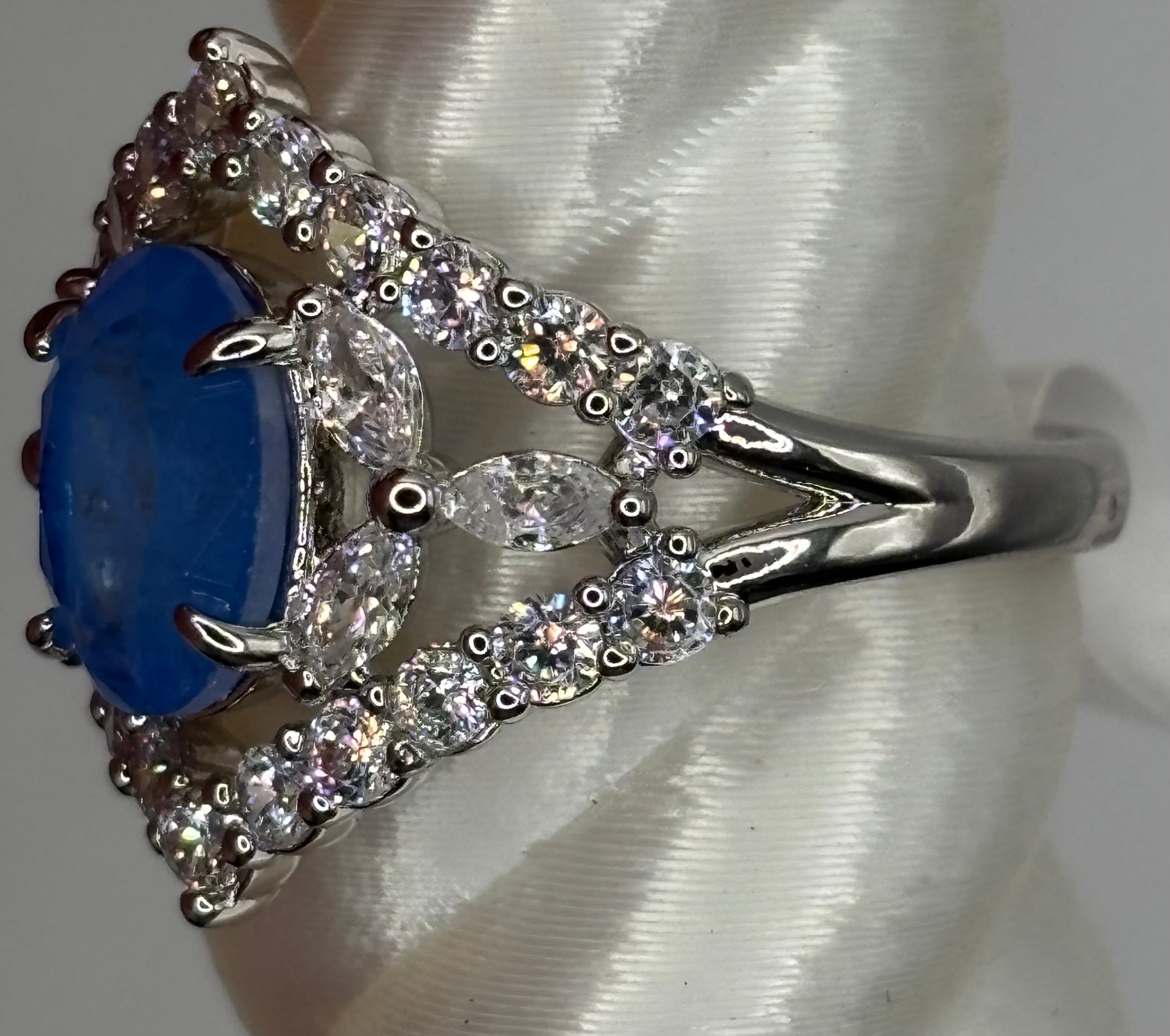 BP The Solara Ring Size 9