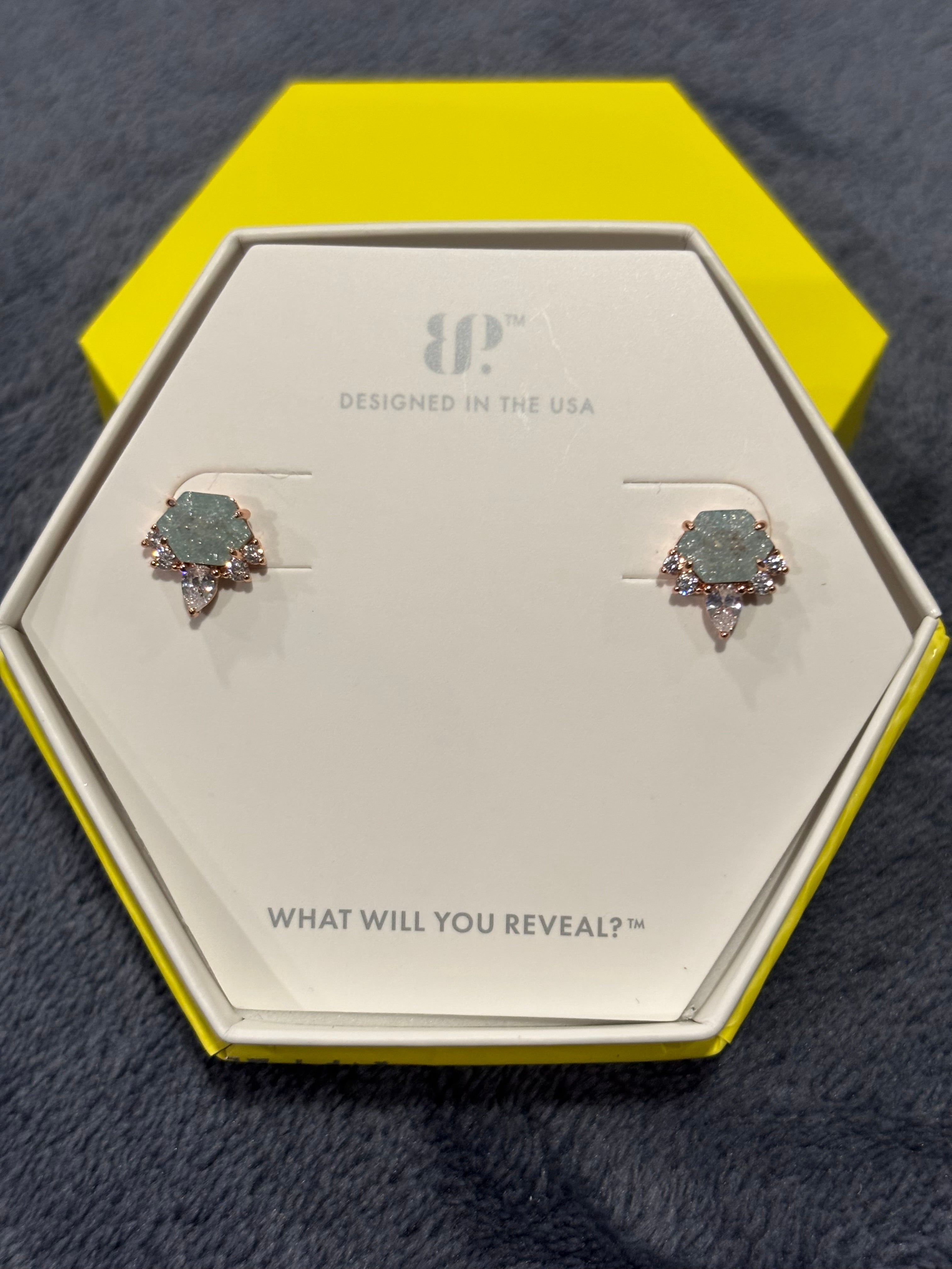 BP Seal It With A KISS