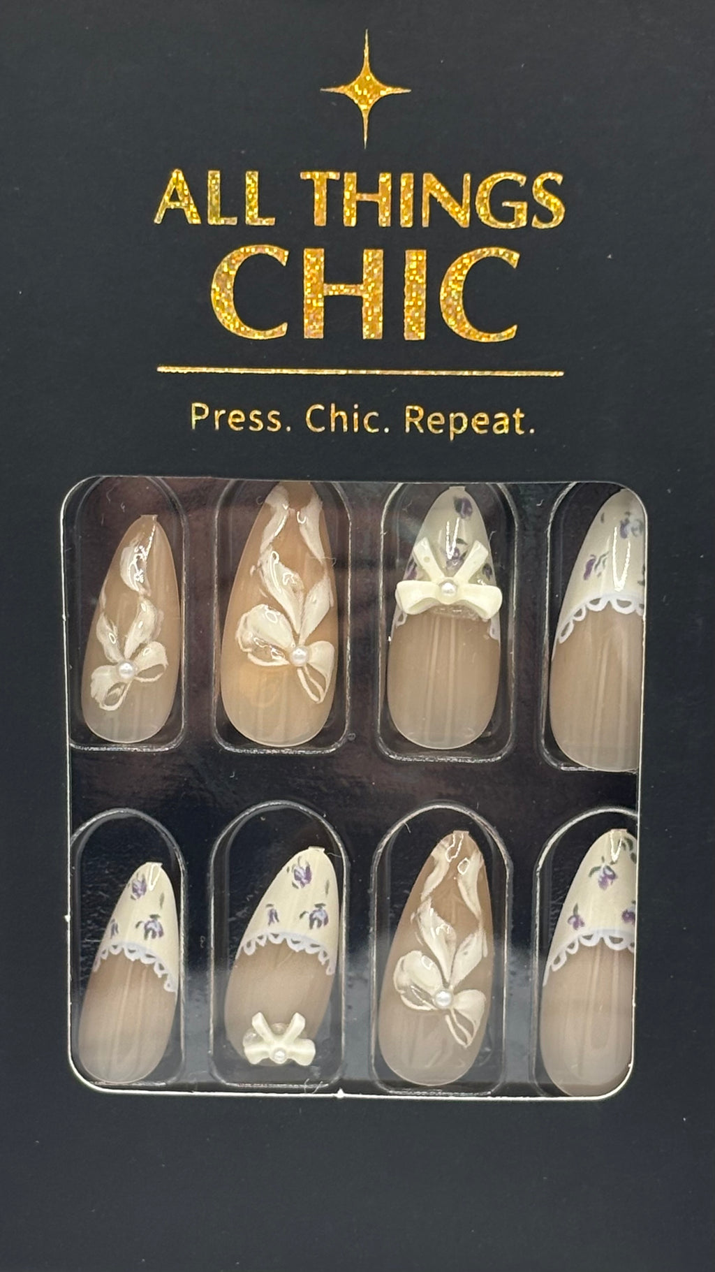 Lace & Lilac Press-On Nails Medium