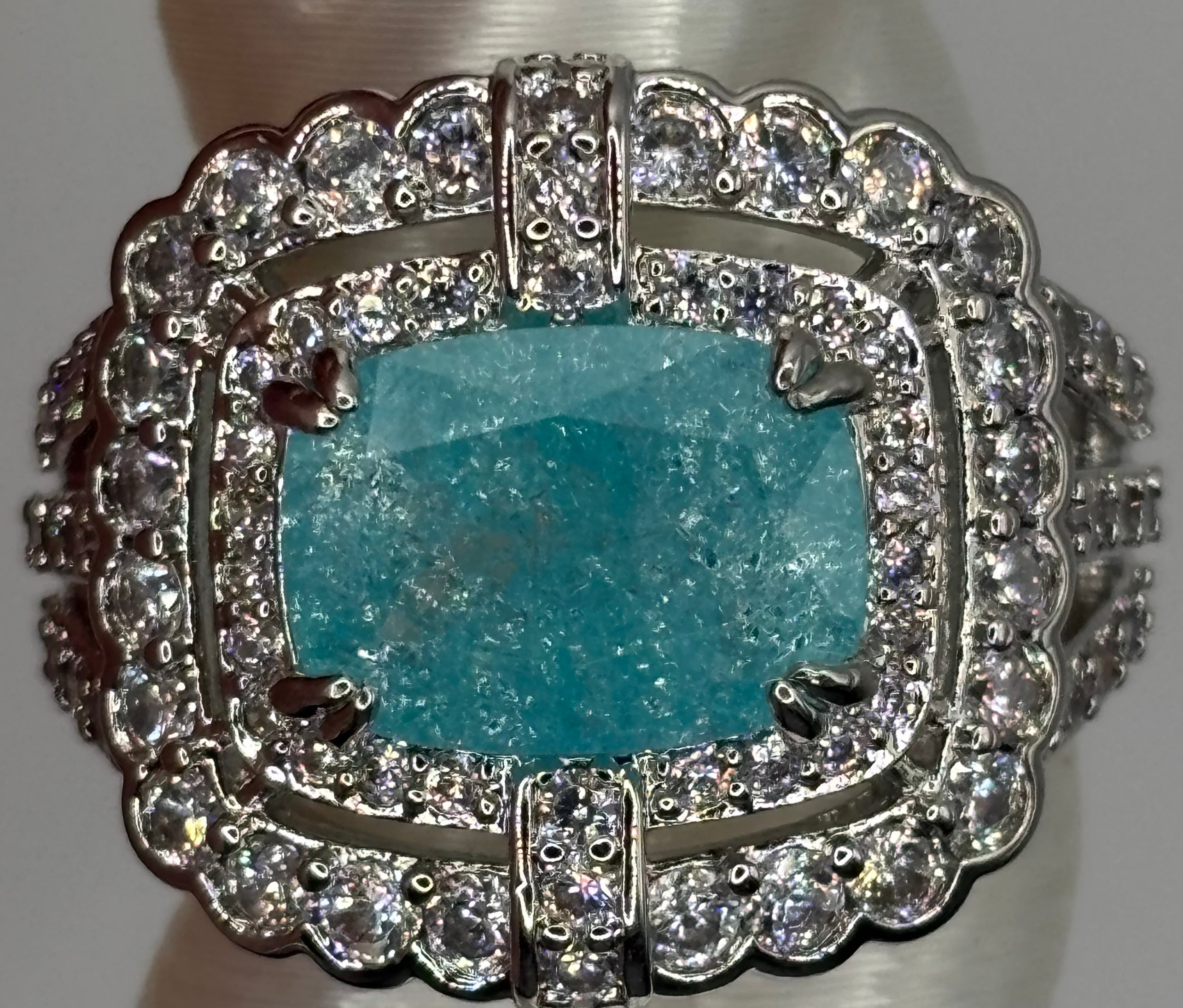 BP Blue Ice Crystal Size 8