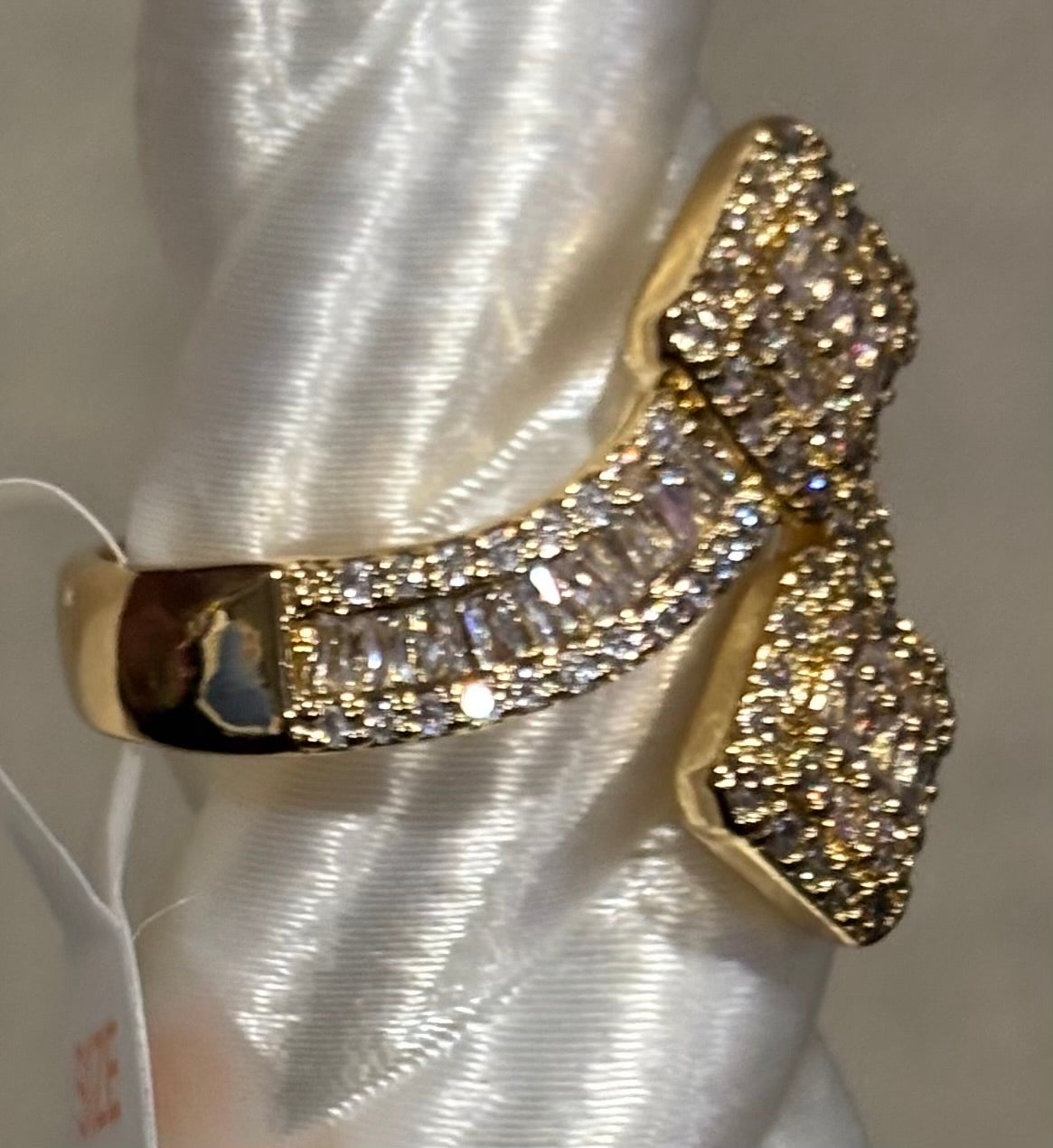 BP Leave 'Em Looking Size 6