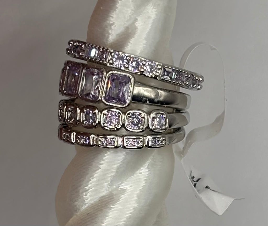 Delicates Singular In The Universe Size 5