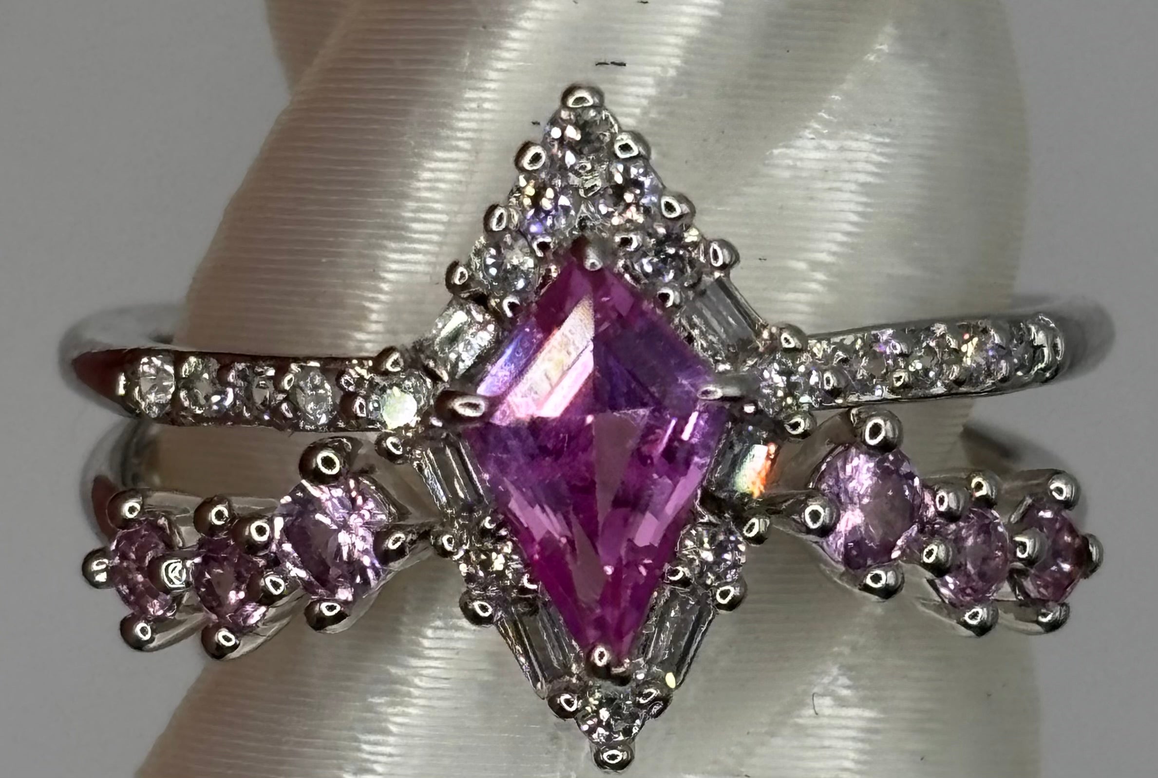 BP Dreaming Of Jewels Size 8