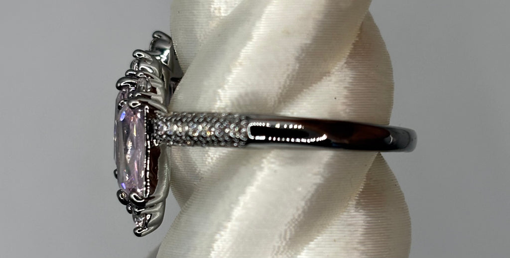 BP The Genevieve Lily Ring Size 10