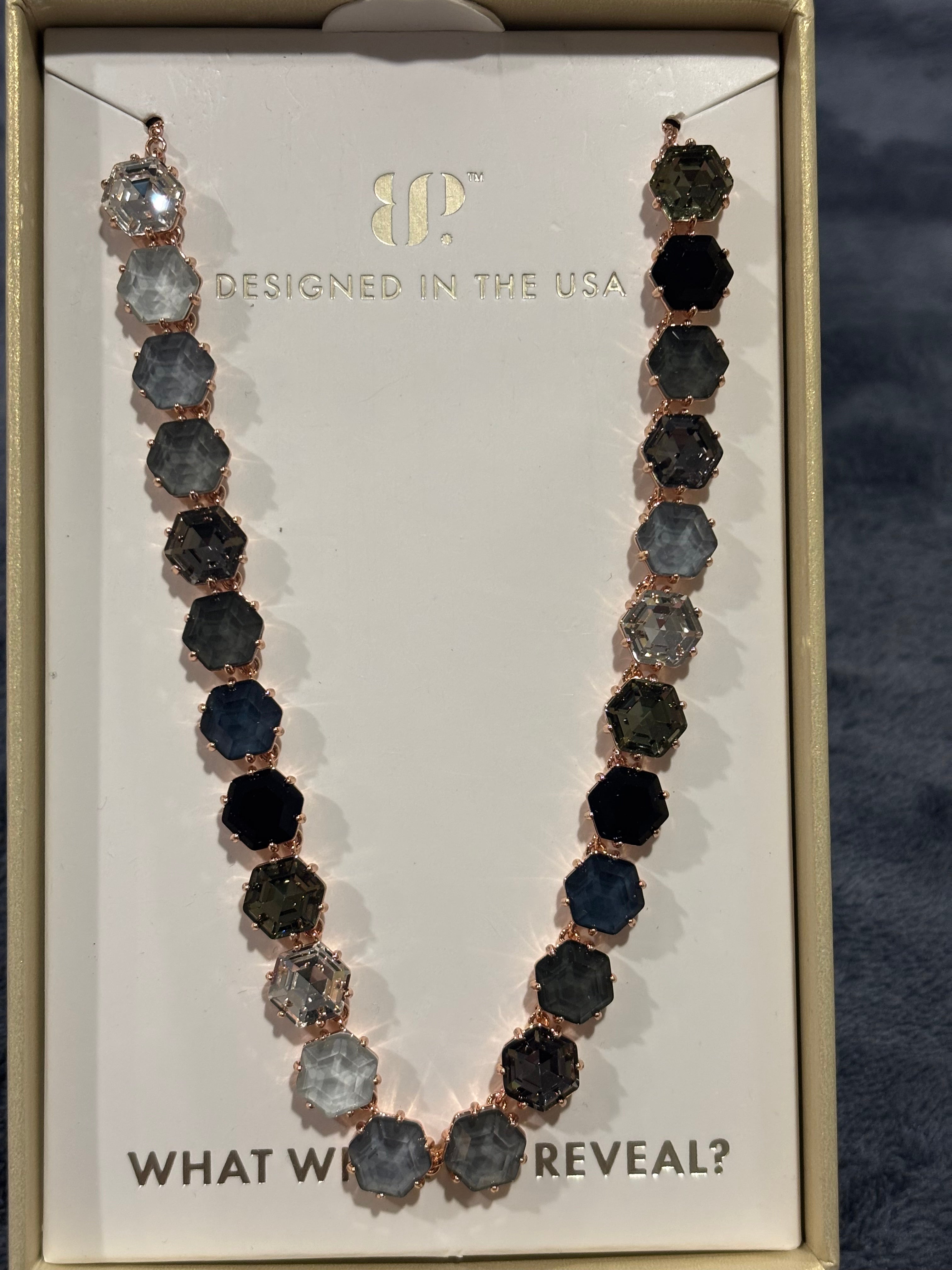 Jewel Candy Frosted In Fizz Necklace