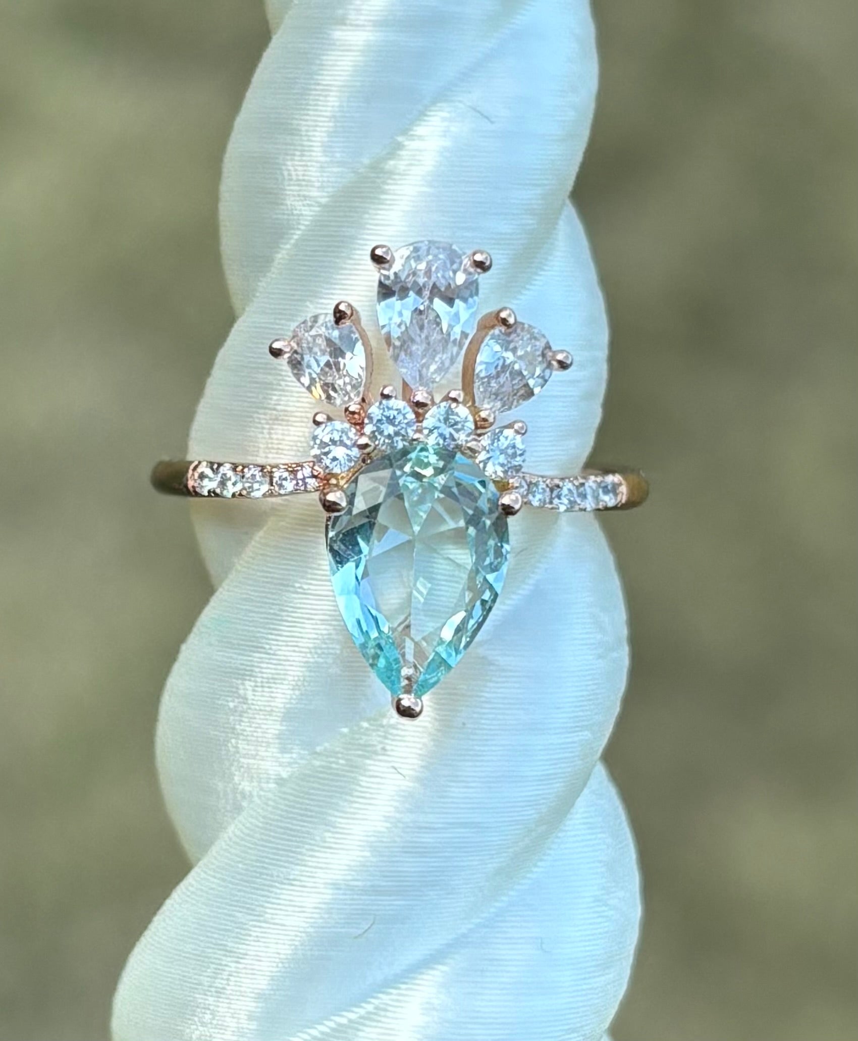 BP Retro Lab Created Aquamarine Size 8