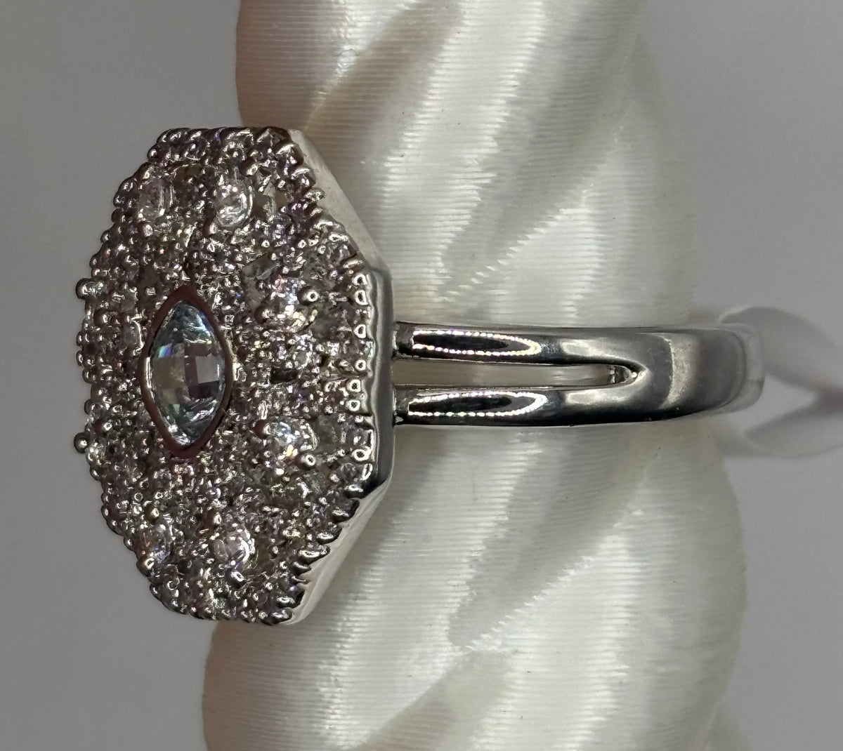 BP  The Jasmine Ring Size 7 March 2026