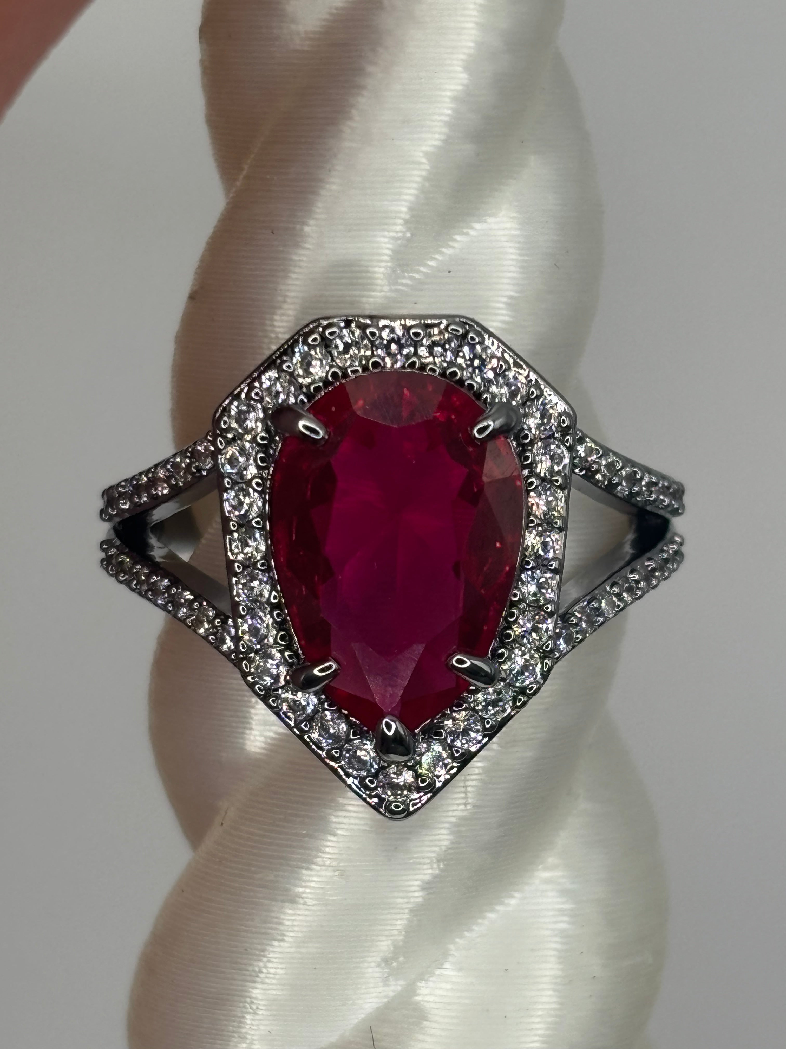 BP The Mia Ring Size 6 July 2026