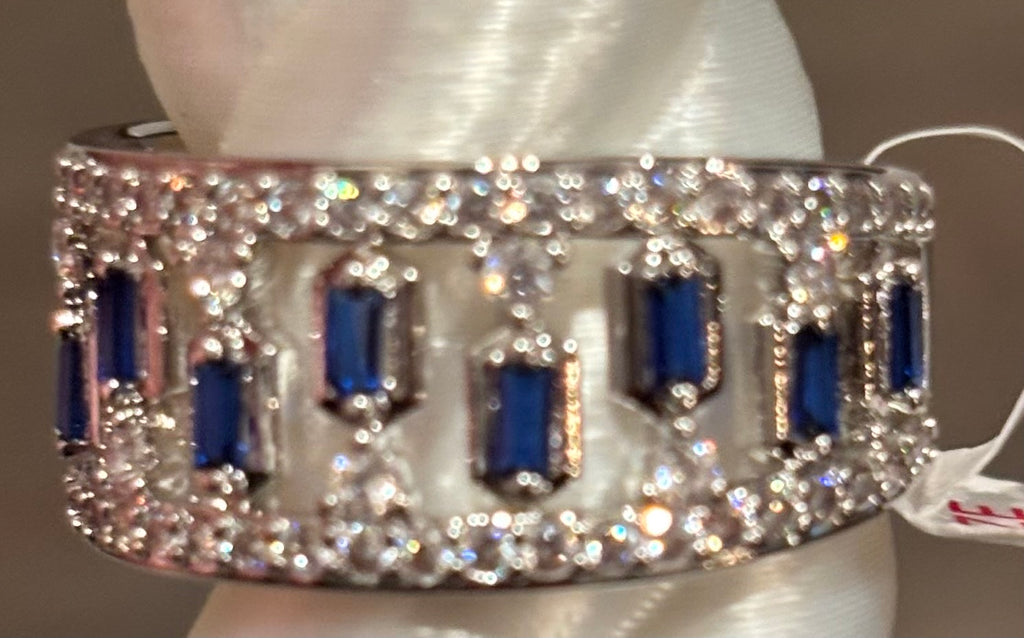 BP Love In The Space Between Size 11