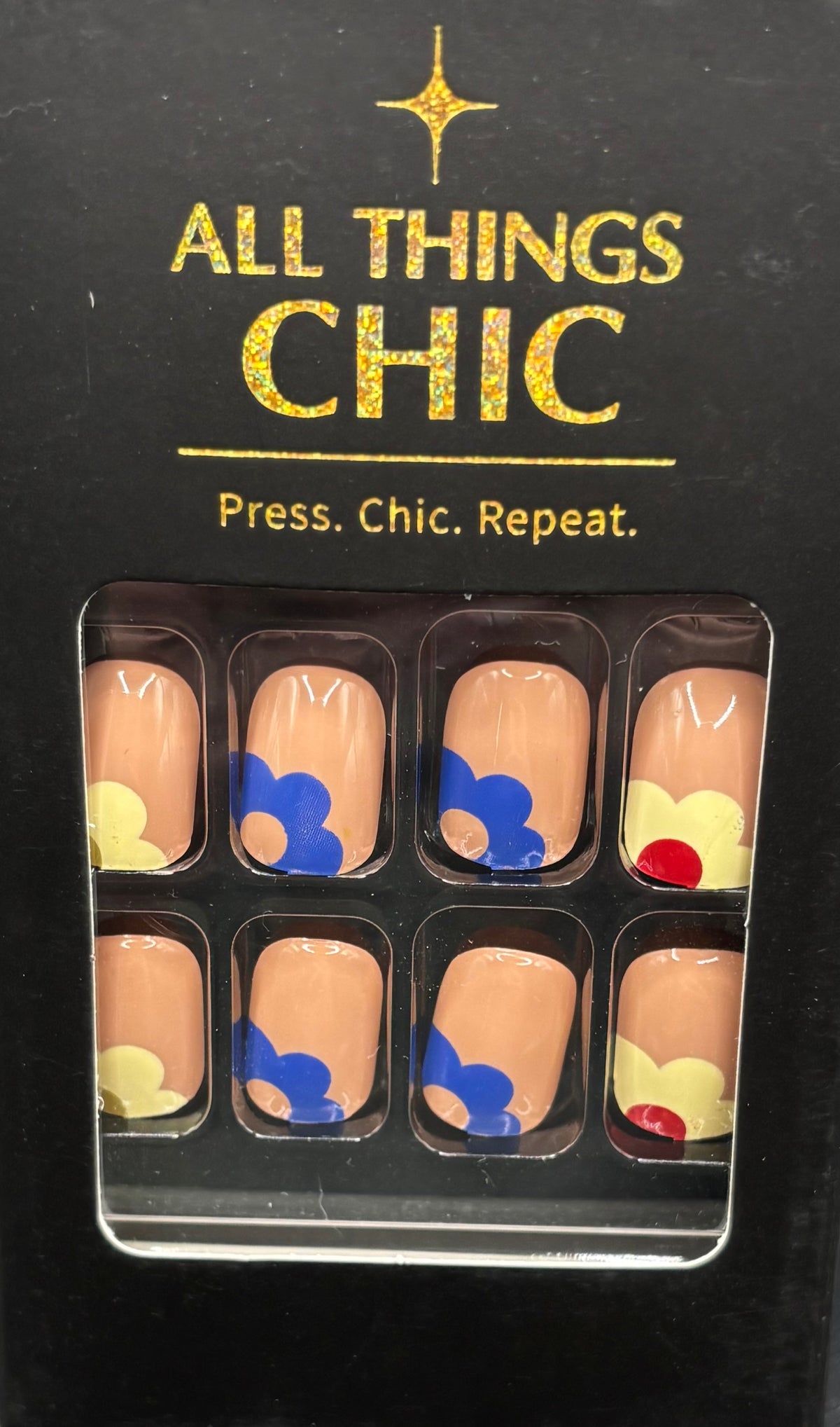 Hippie Days Press-On Nails Short