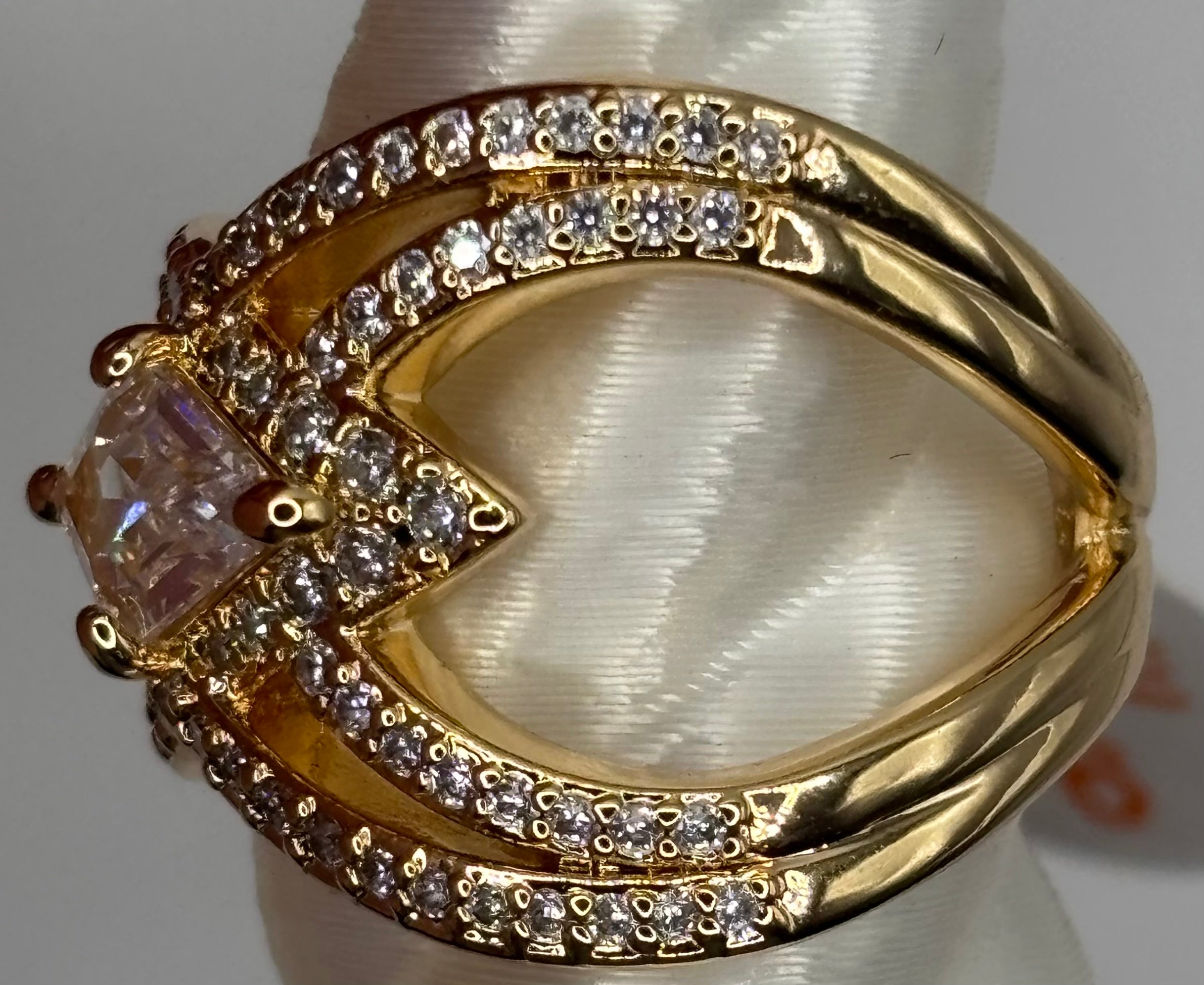 BP Diamond CZ Gold Ring Size 6