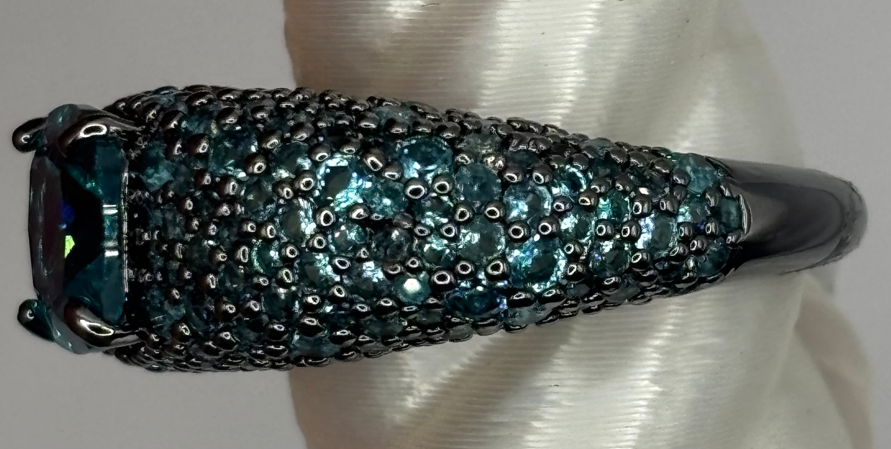 BP Lurking In Silence Size 7 Sirens Collection