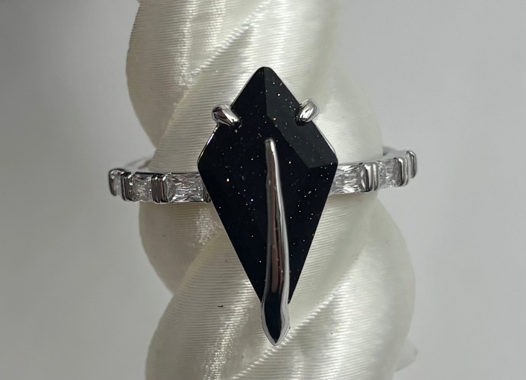 BP All Edge Energy Size 10 Obsidia Collection