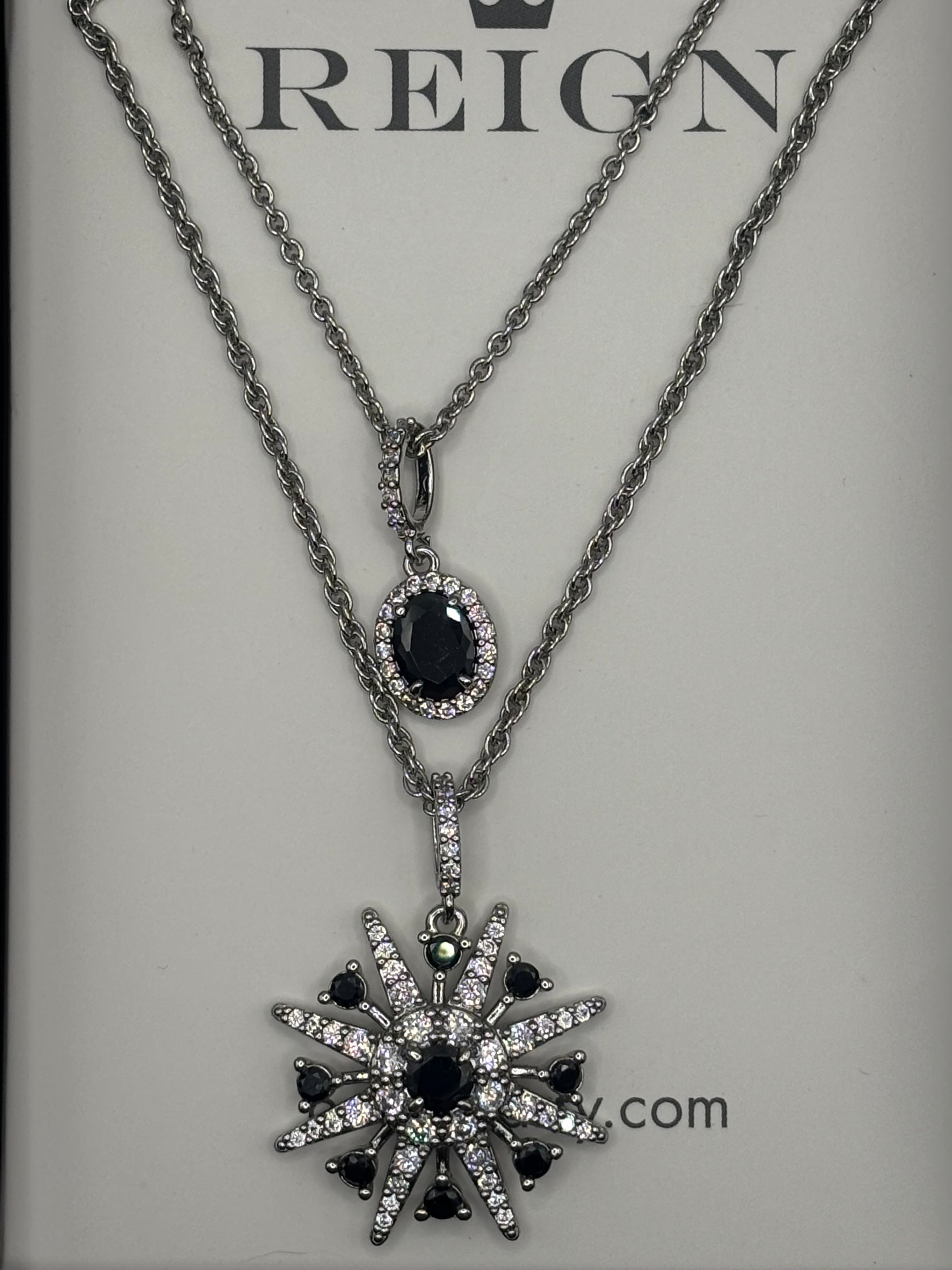 BP A Queens Pendant Reign Villain Collection
