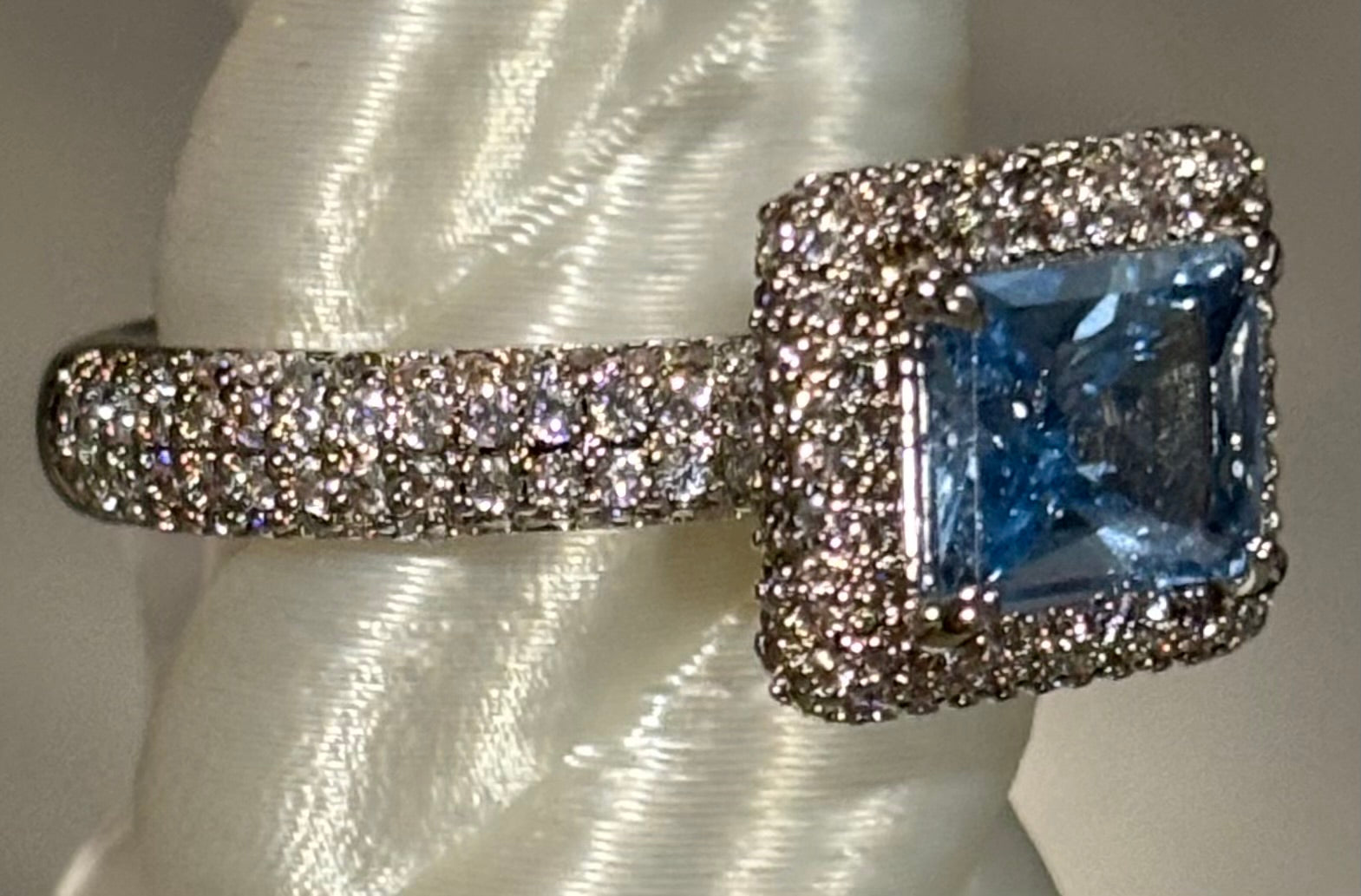 BP Windswept Wishes Size 9