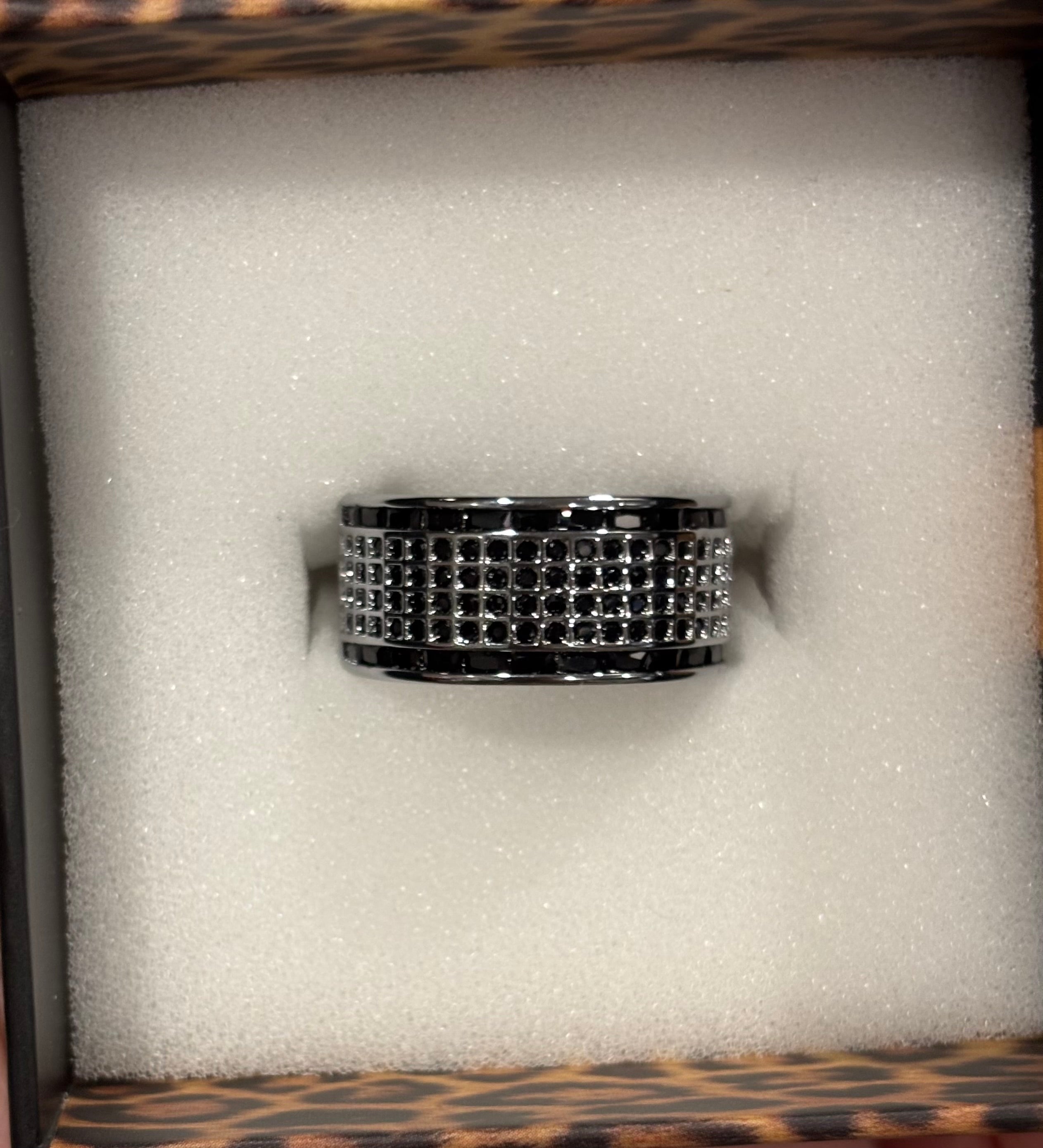 BP Tethered Boldly Size 9 Untamed Collection