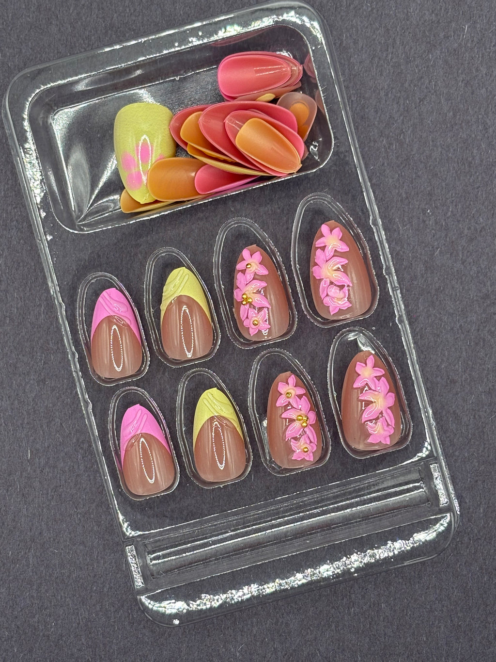 Hawaiian Sunrise Press-On Nails Medium