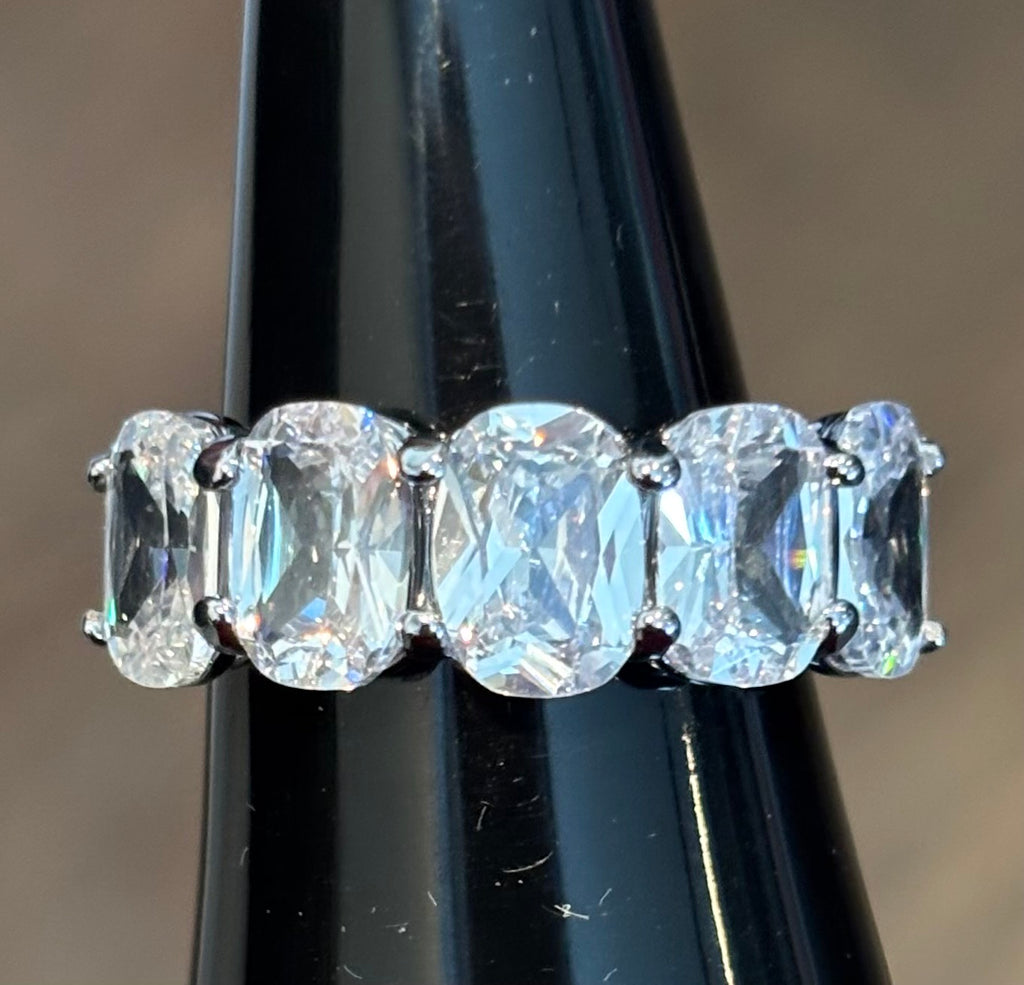 BP The Lavinia Ring Size 8