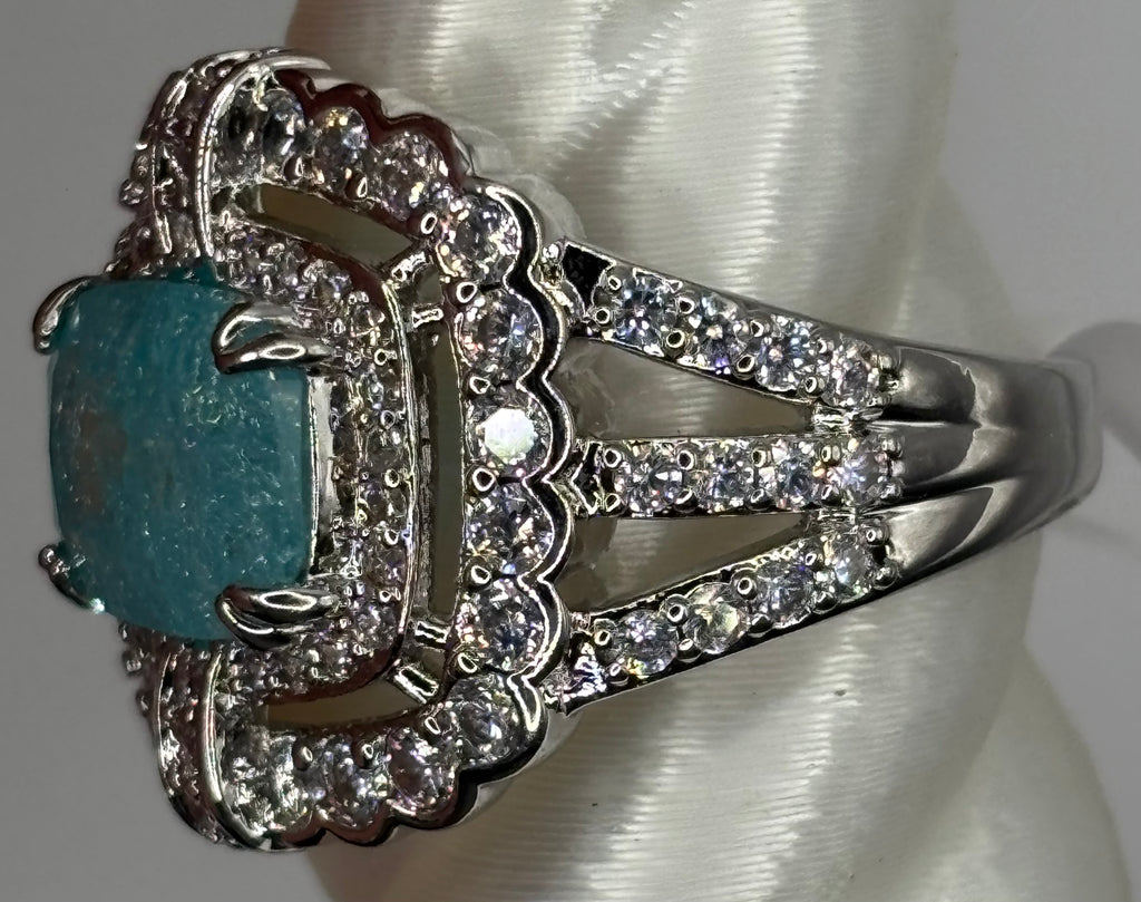 BP Blue Ice Crystal Size 8