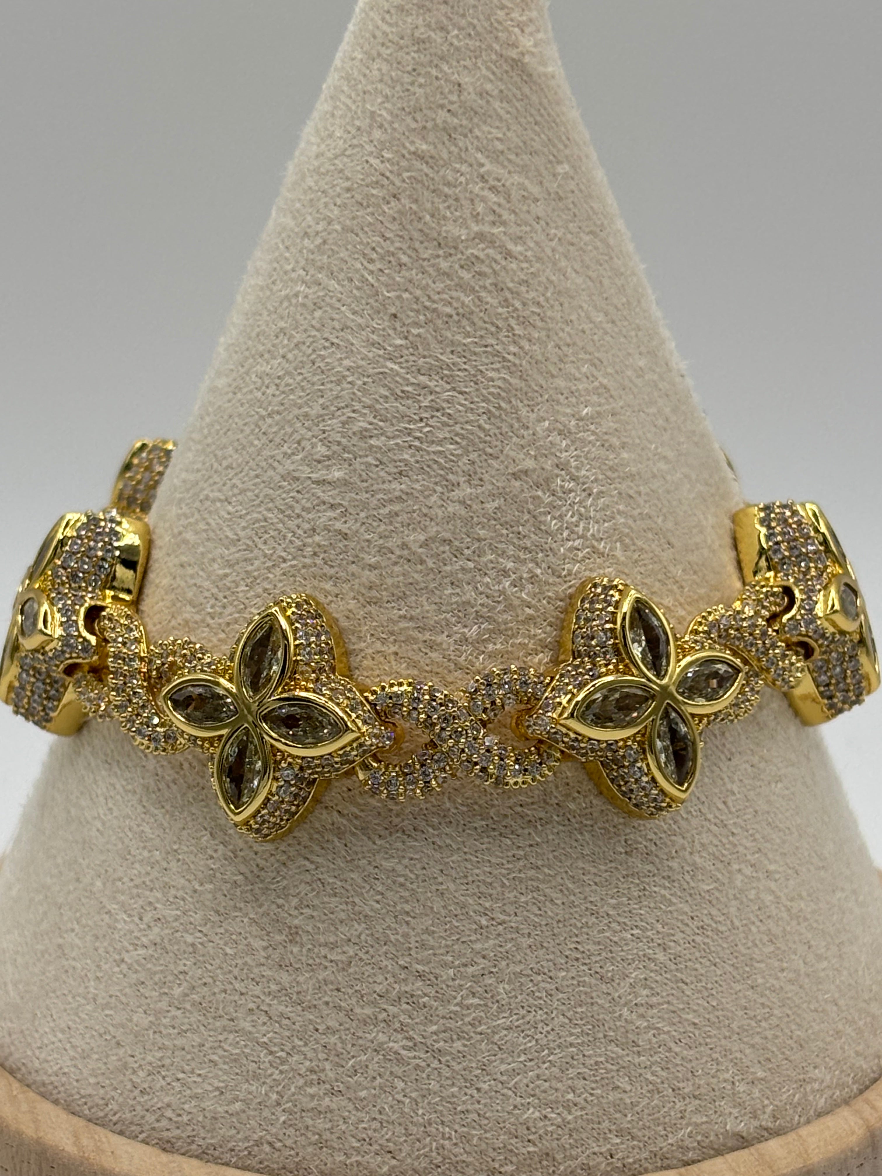 ATC Large Clover Bracelet