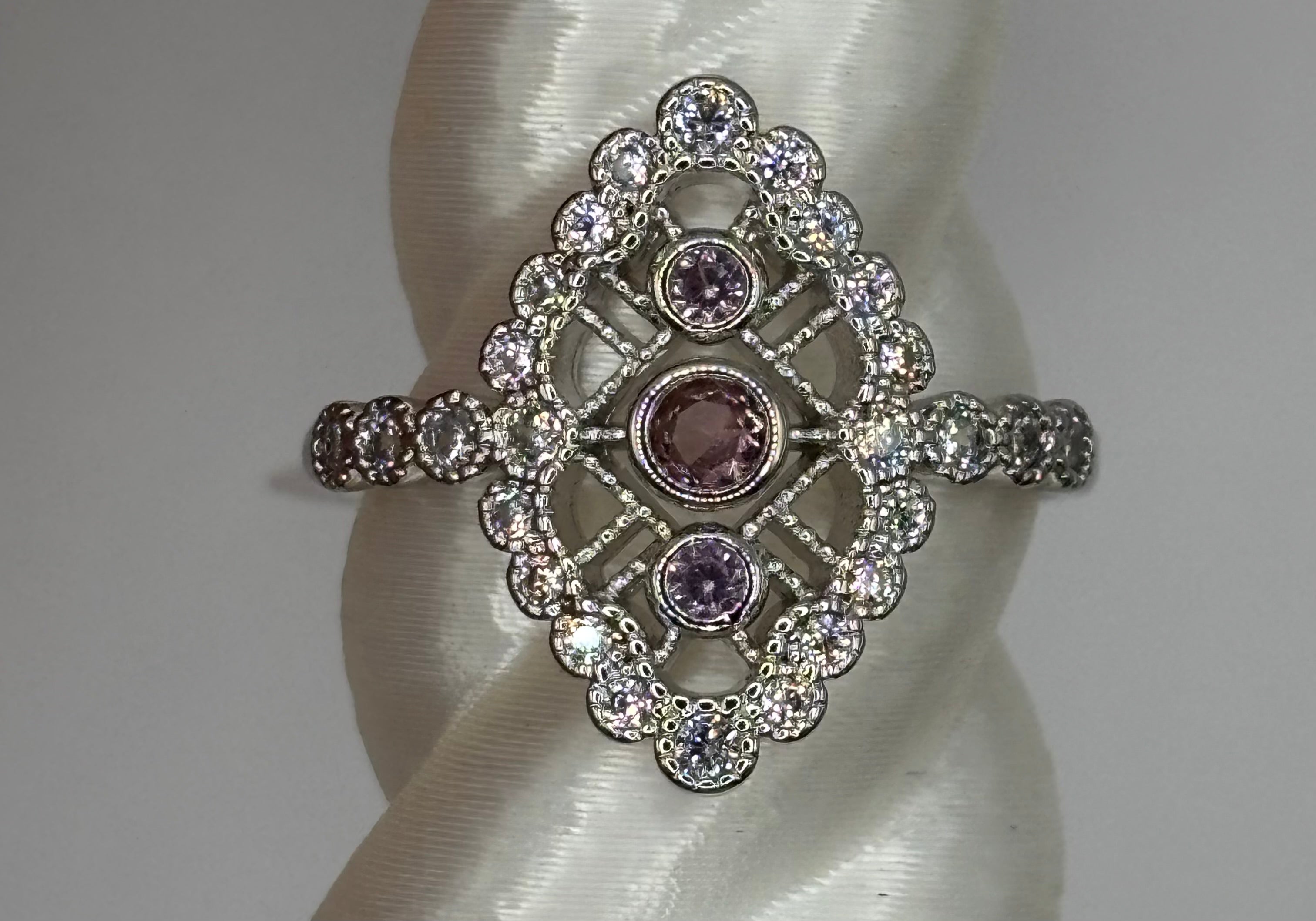BP The Bloomlight Ring Size 8