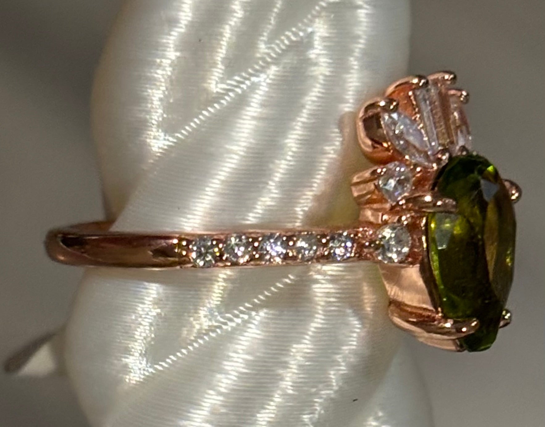 BP Crowned Teardrop Size 8