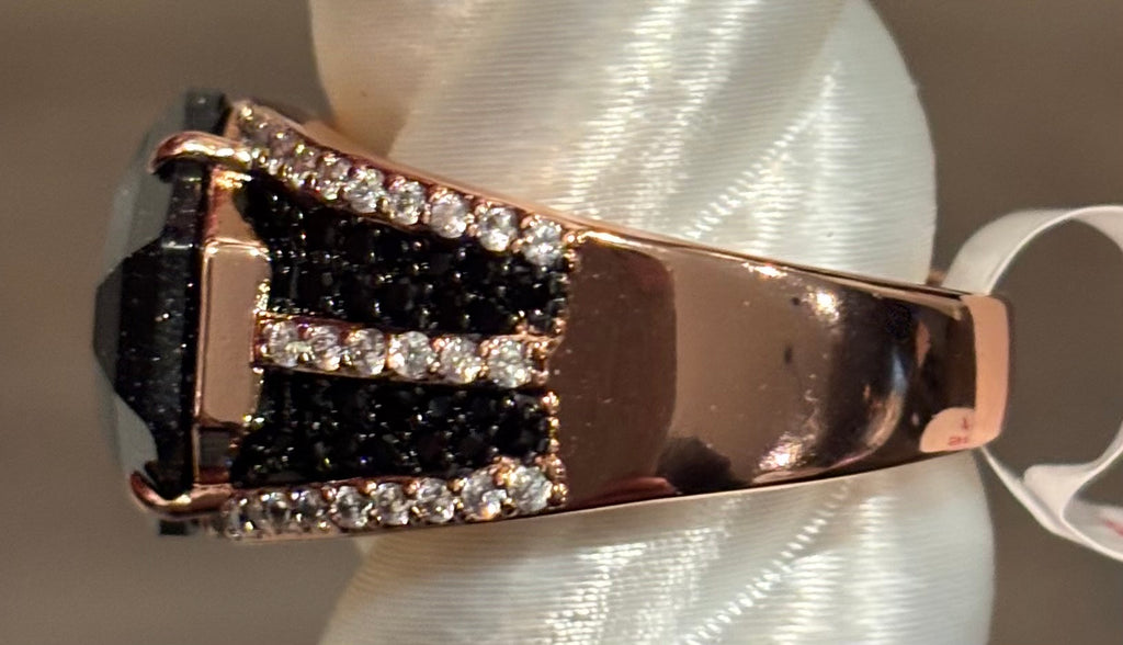 BP Hiss and Tell Size 9 Untamed Collection