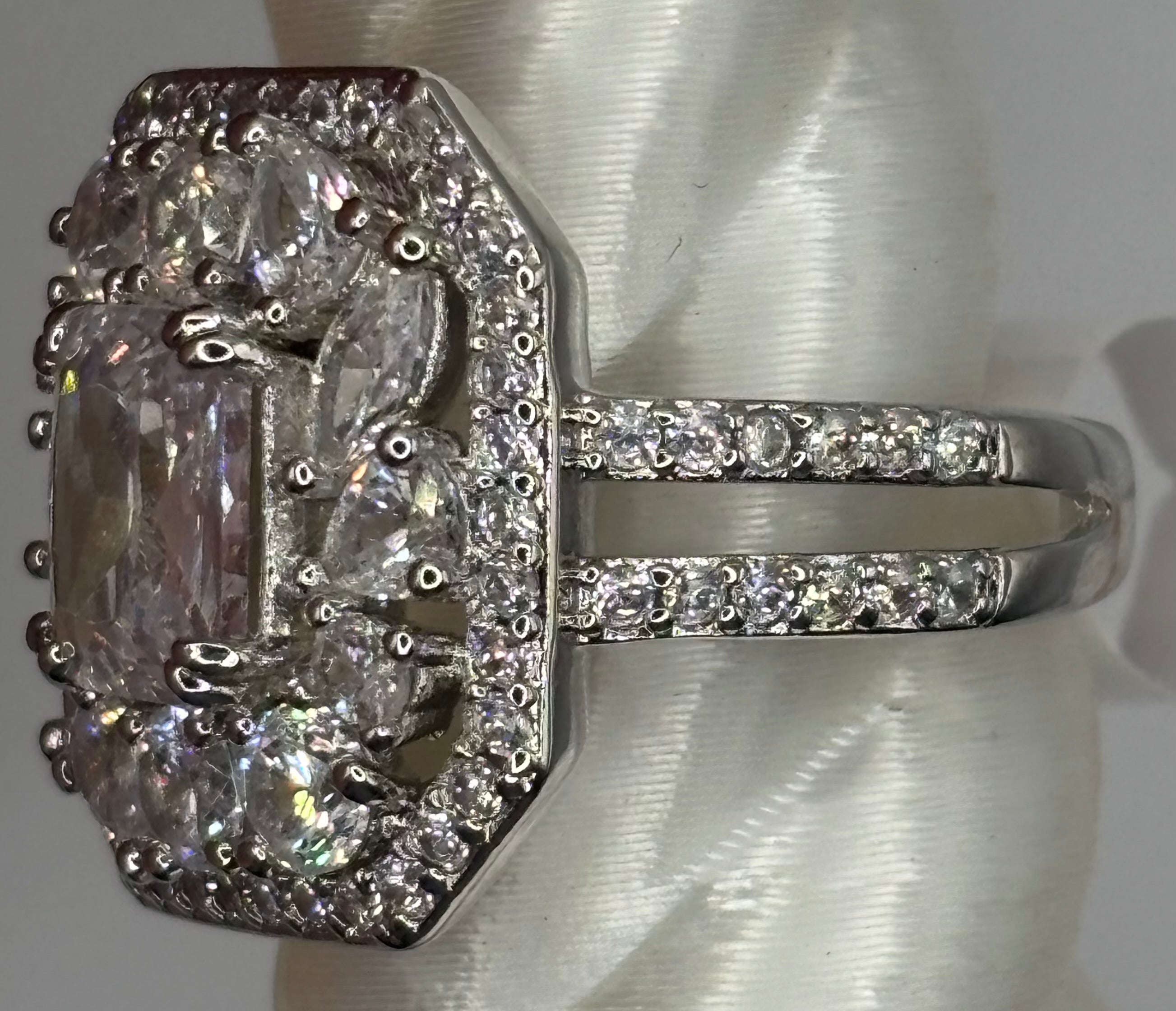 BP Diamond CZ Rhodium Ring Size 6