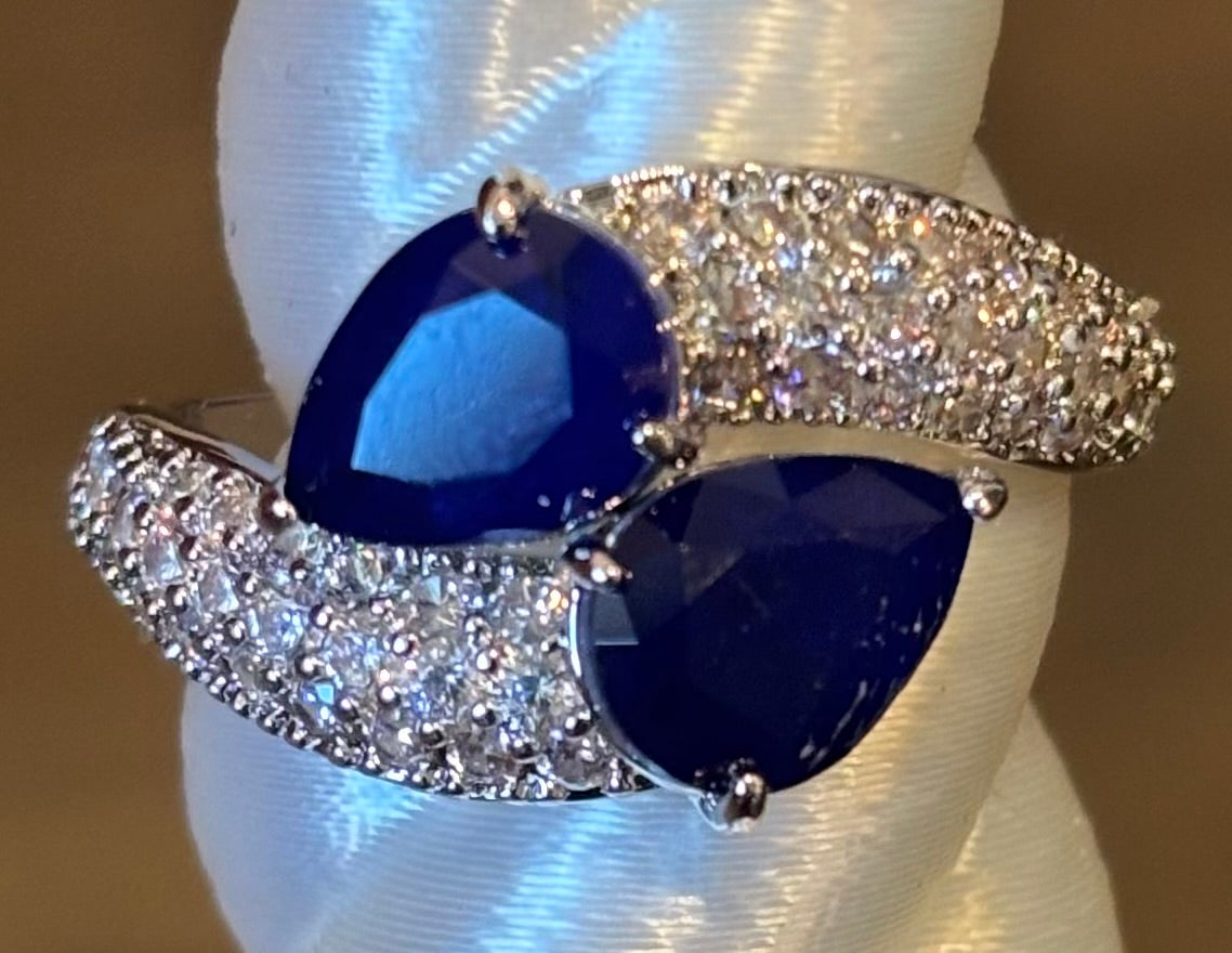 BP Together In Loves Embrace Size 7