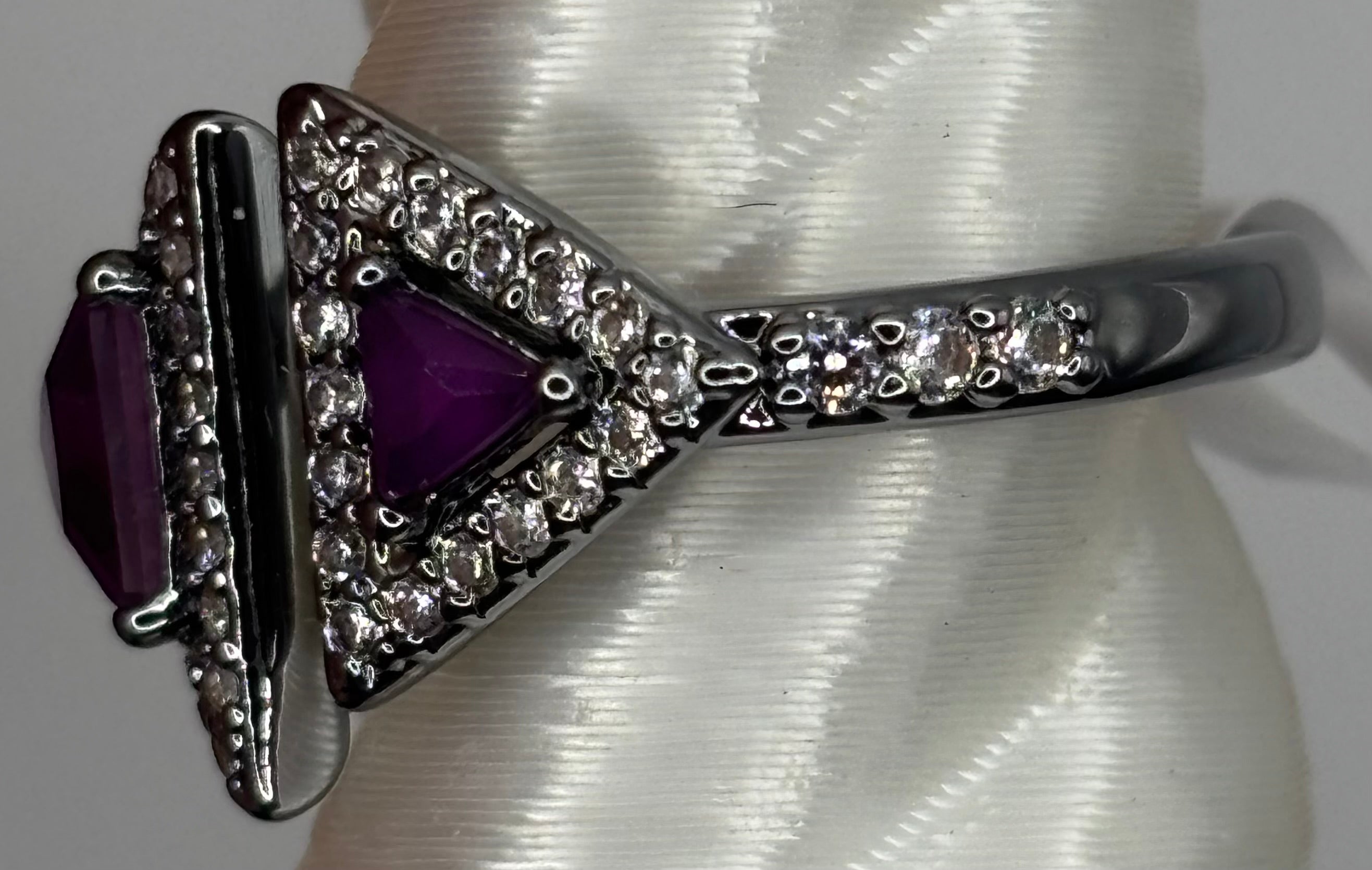 BP The Icon Ring Size 7