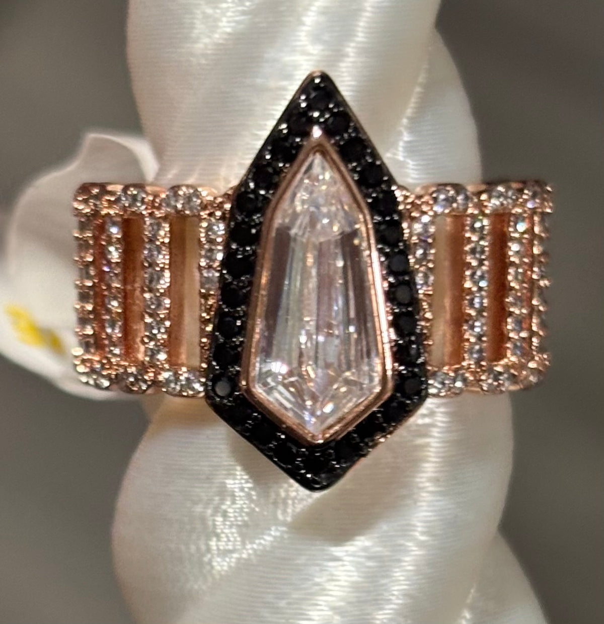 BP Don’t Pet Me Size 7 Untamed Collection