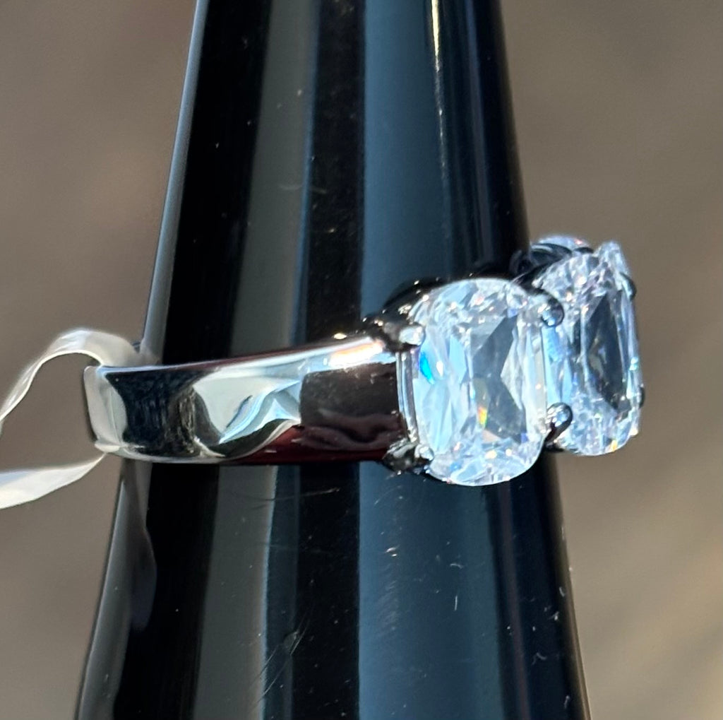 BP The Lavinia Ring Size 8