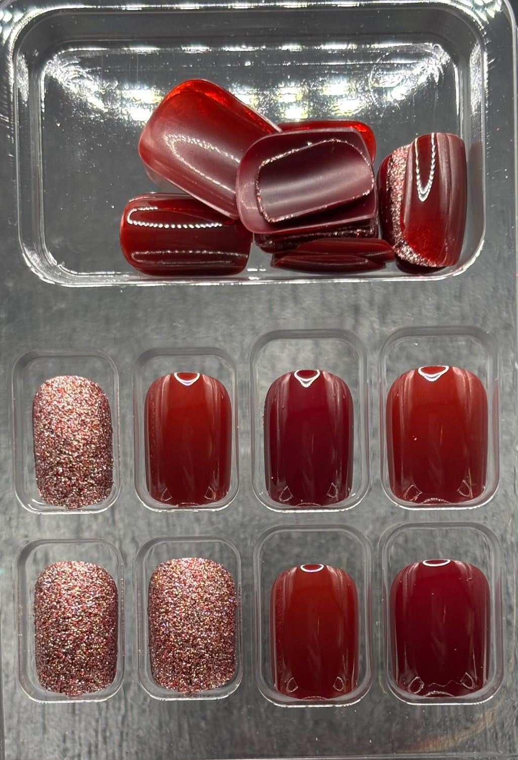 Cranberry Sparkle Press-On Nails Short