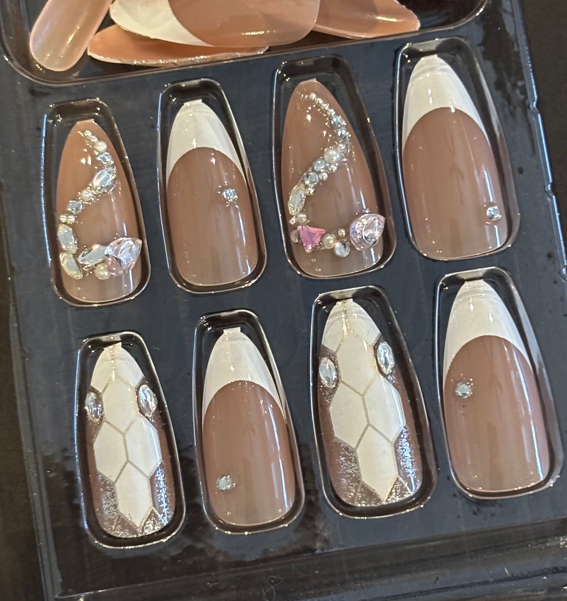 French Hiss Press-On Nails Medium/Long