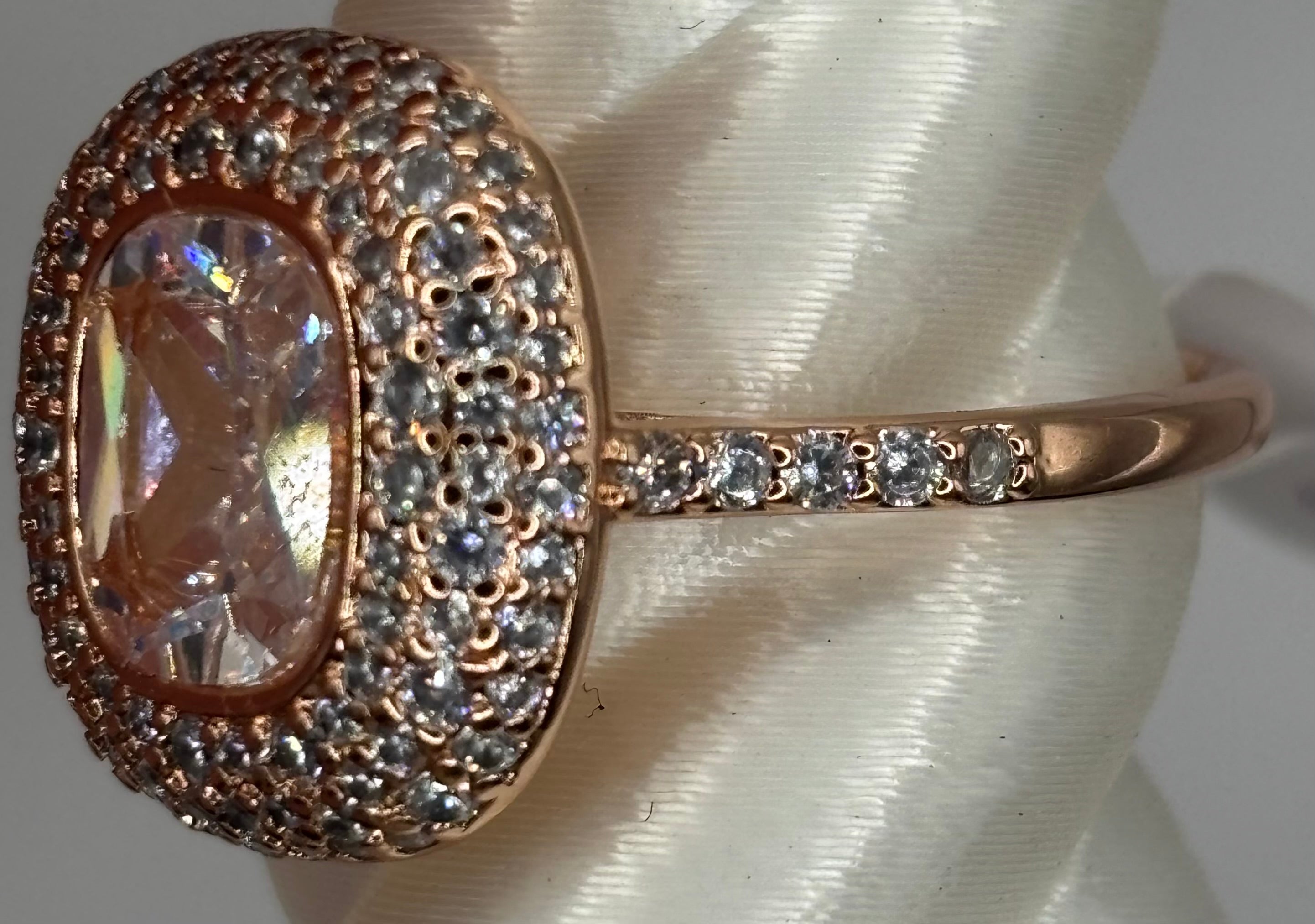 BP That Dazzling Glow Size 9