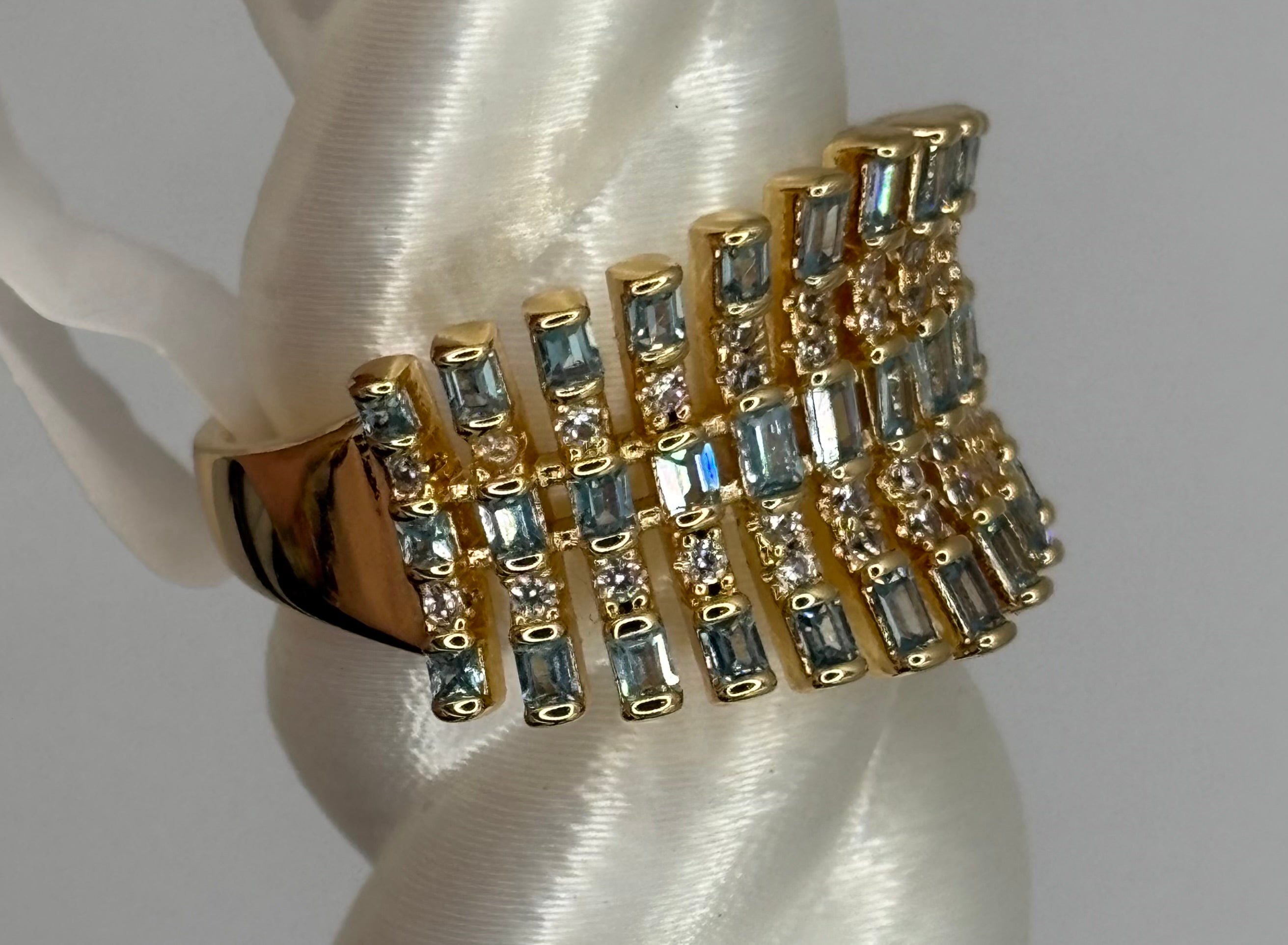 BP Rare Unicorn The Arabella Ring Size 9 March 2026
