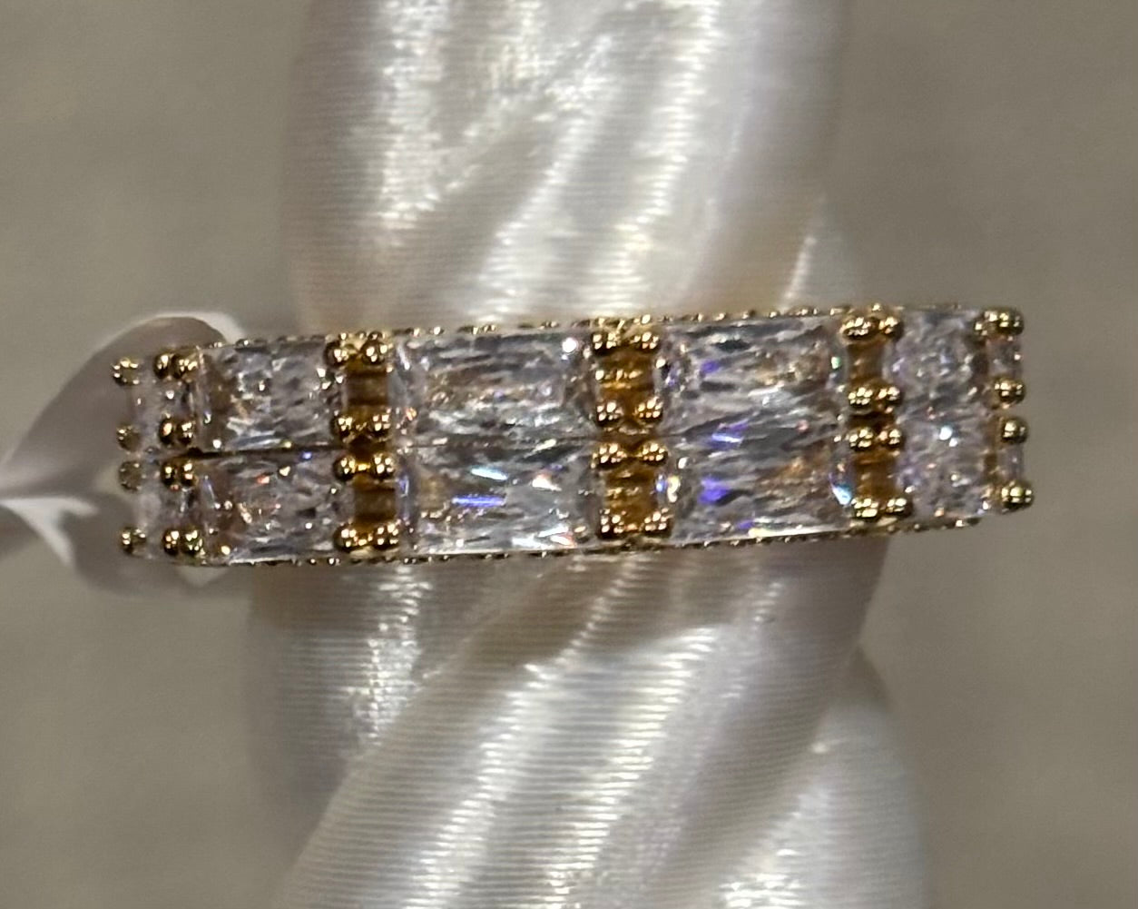 BP Run Away With Me Size 6