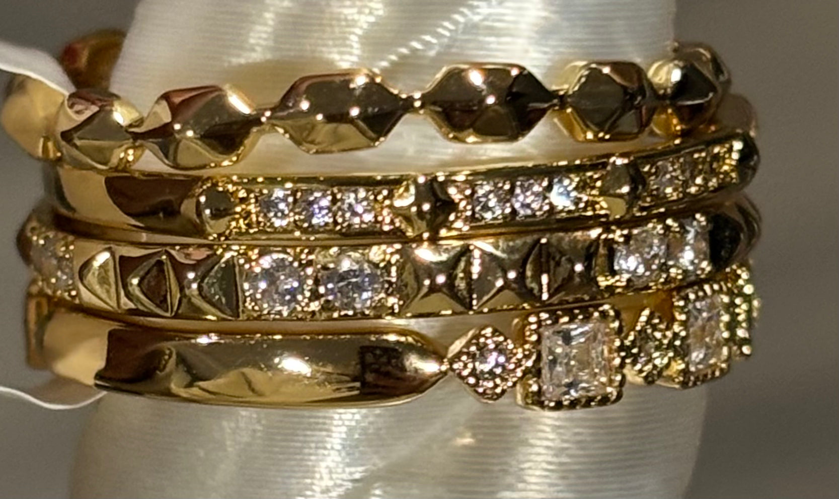 Delicates No Light without Shadow- Gold CZ Size 9