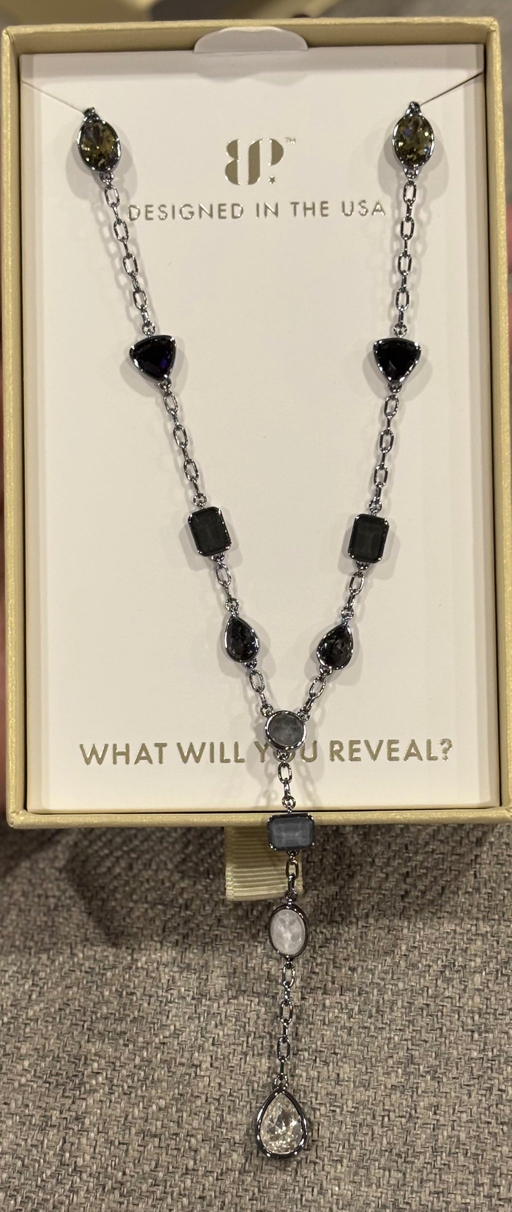 Jewel Candy Necklace Sleigh All Day Shimmer Hematite