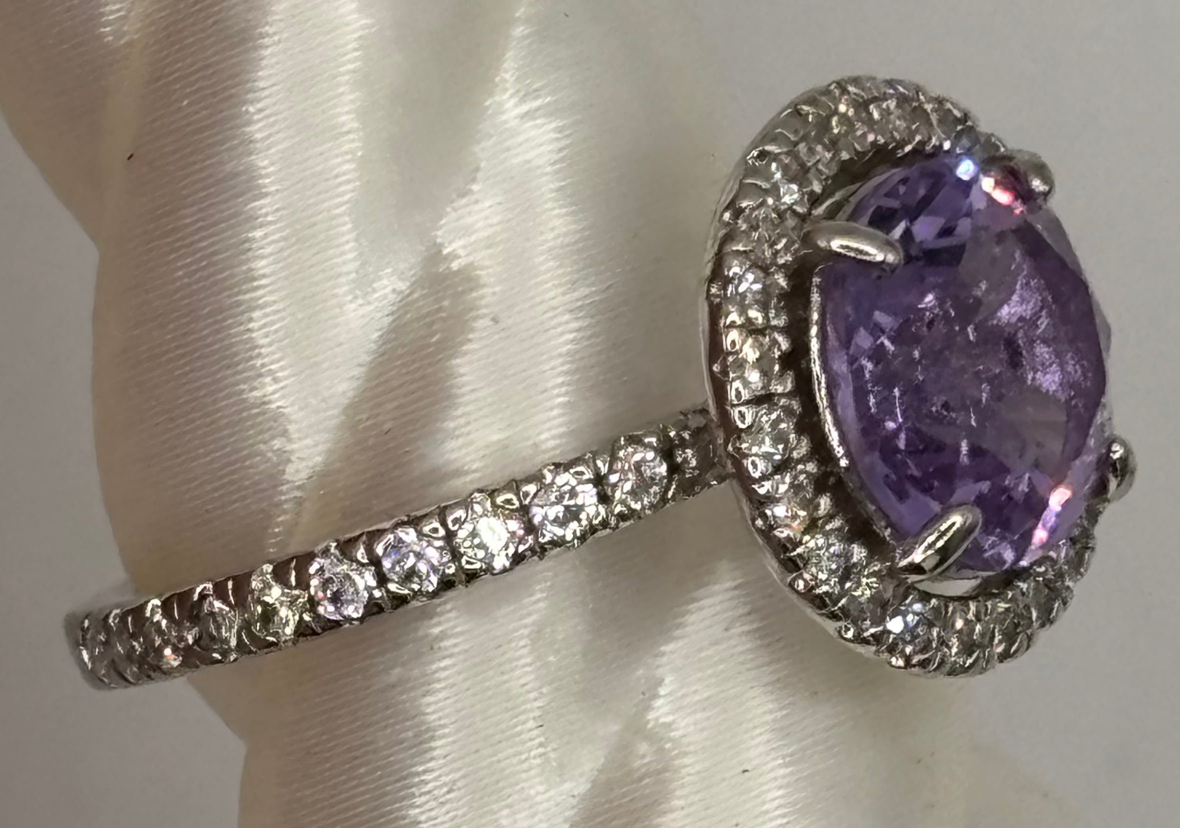 Retro Size 7 Amethyst Ring