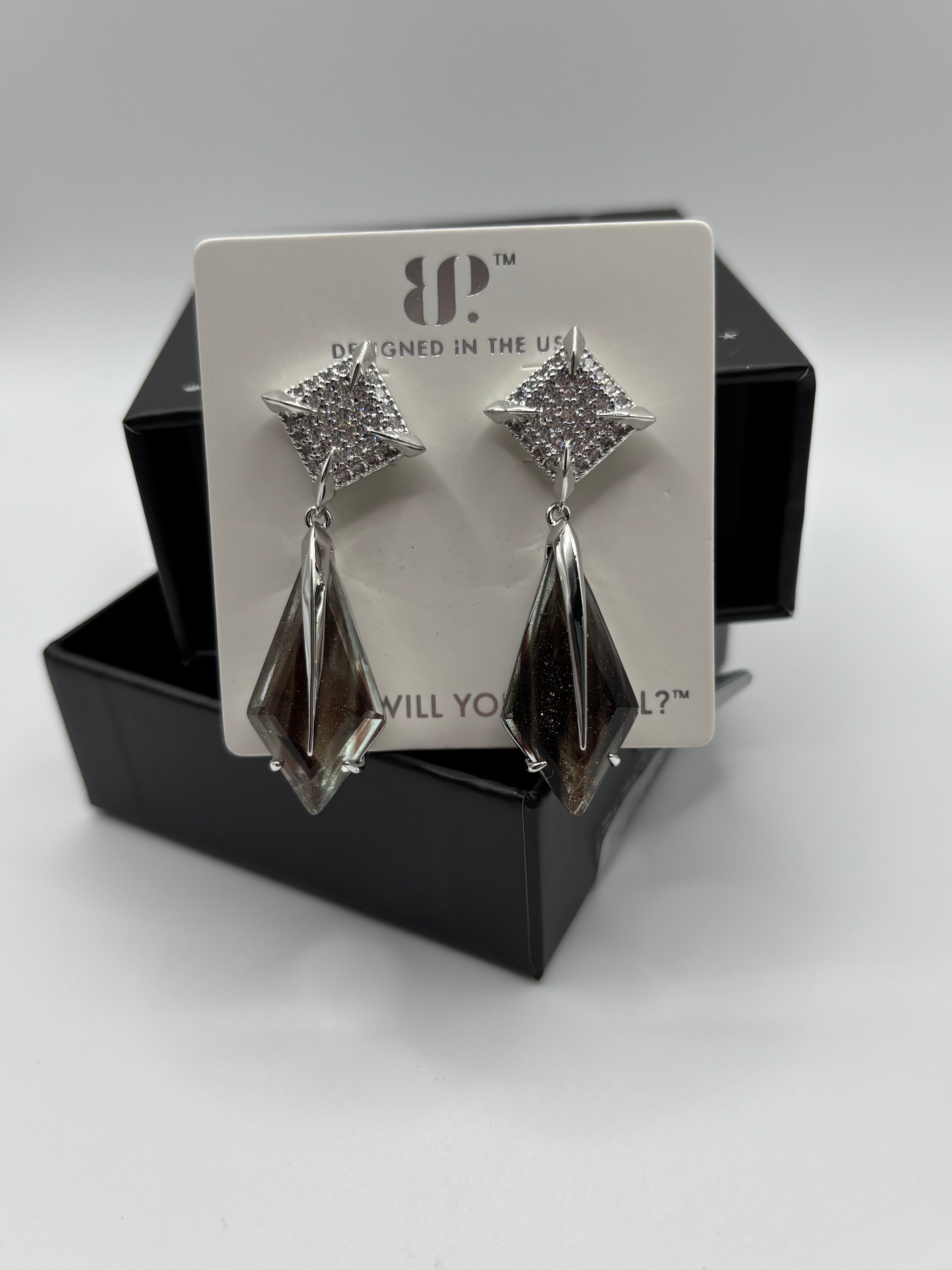 BP She Moves Sharp Obsidia Collection
