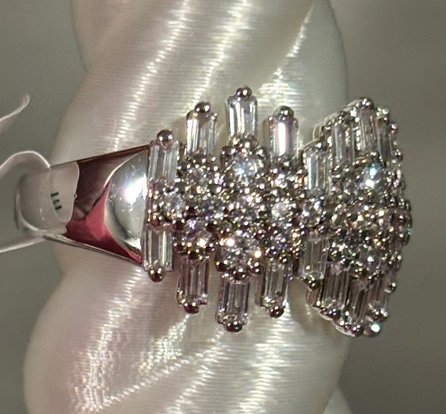 BP Delicate Beauty Size 8