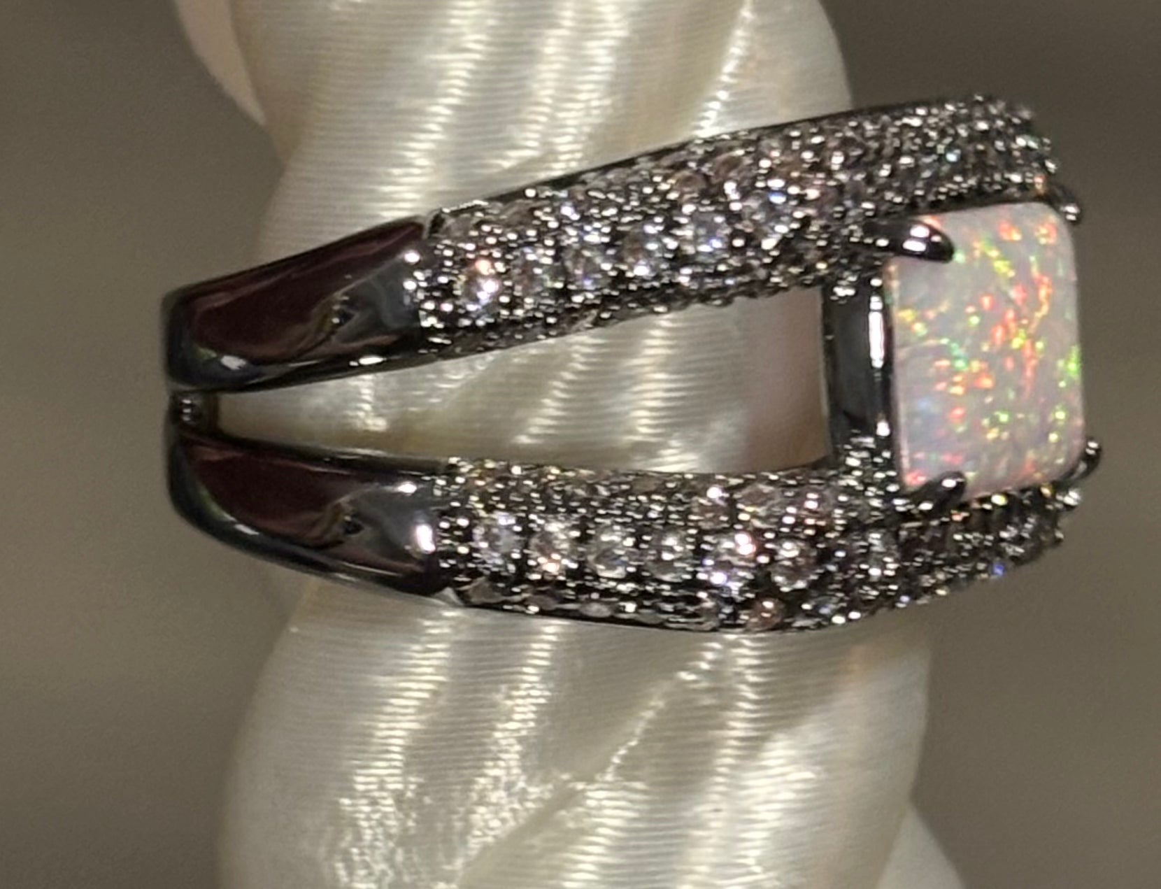 BP The Echo She Left Size 6