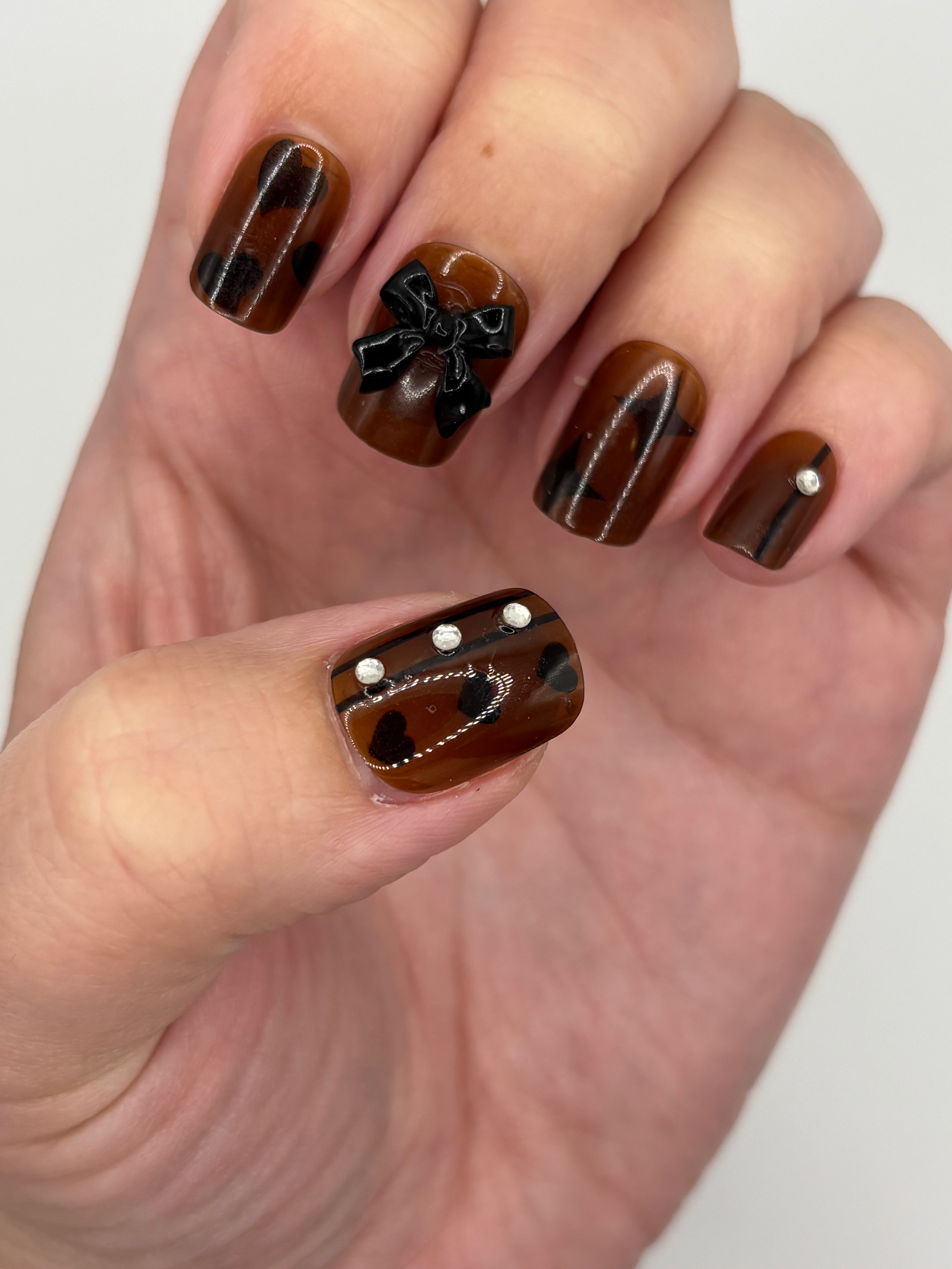 Classy Couture Press-On Nails Short