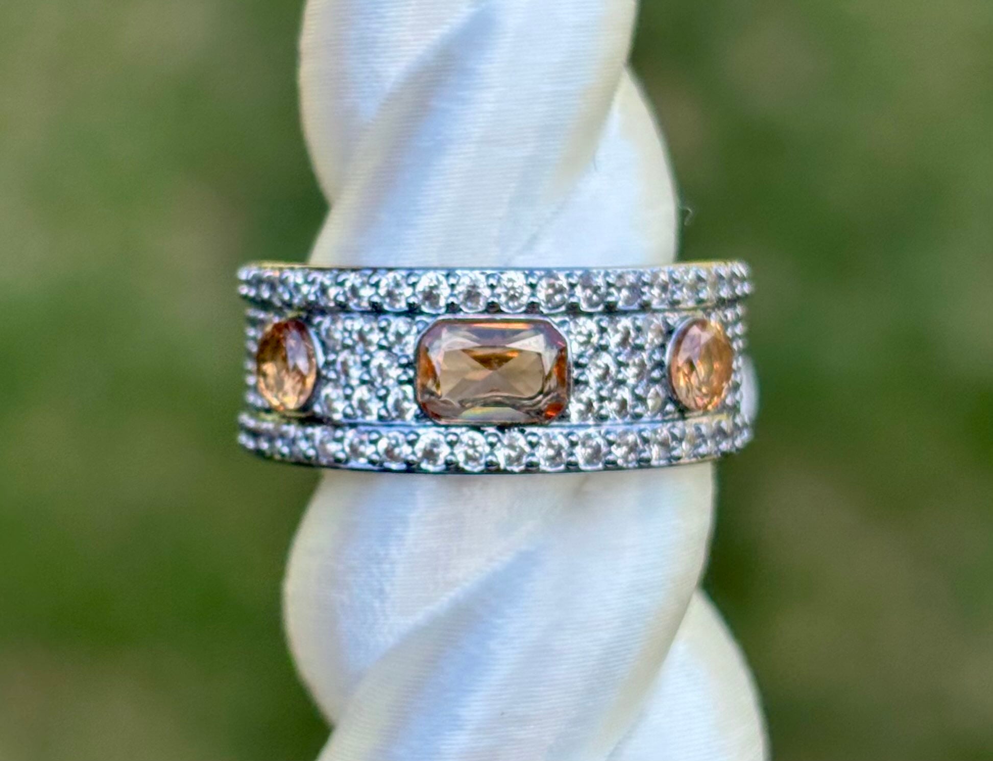 BP Glimpse Of Glamour Size 8