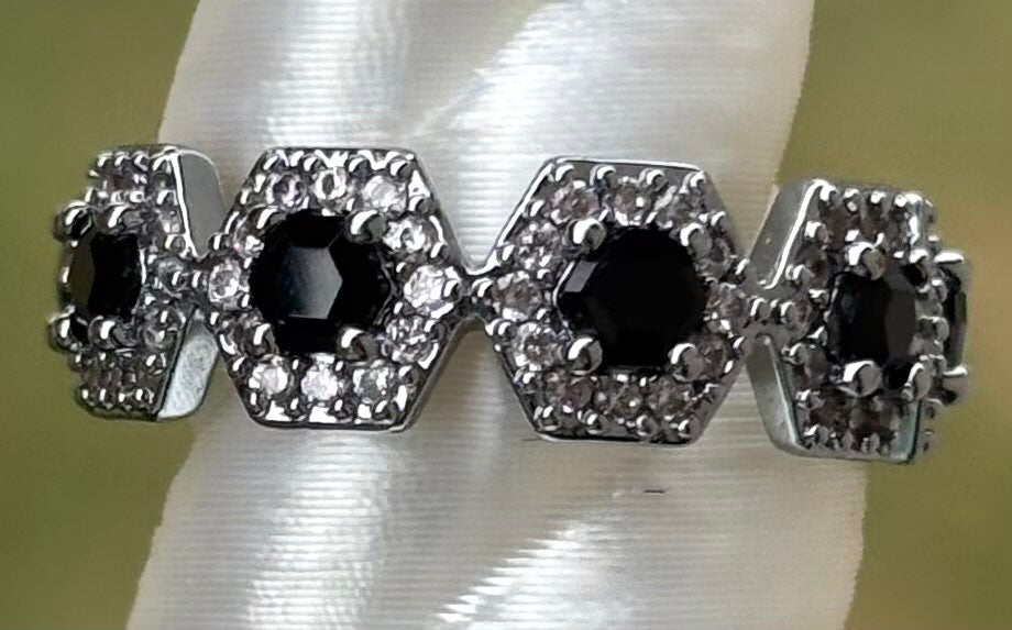 BP Black Onyx Size 6